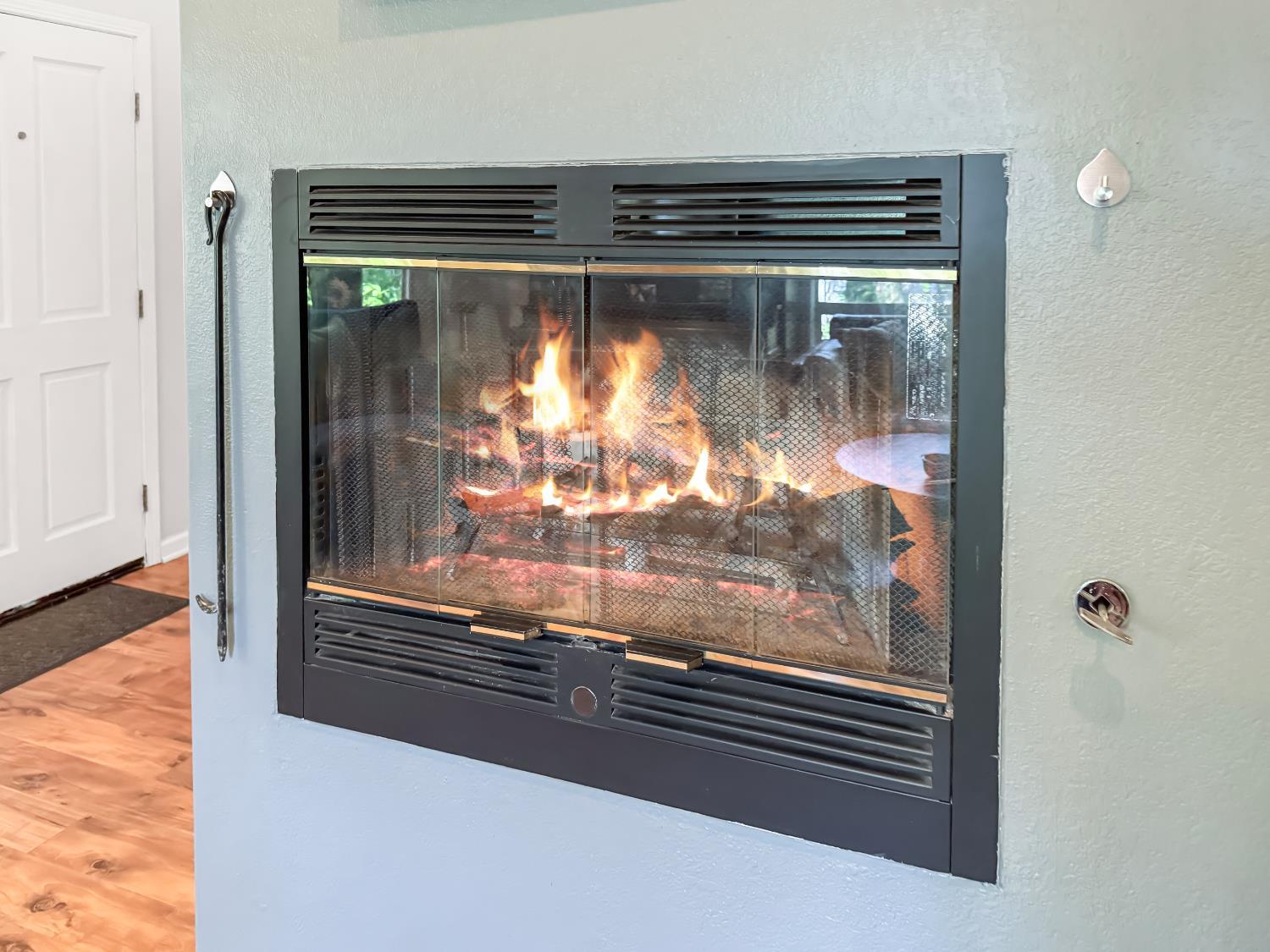 Grass Valley, California, 95945, United States, 3 Bedrooms Bedrooms, ,2 BathroomsBathrooms,Residential,For Sale,1944536