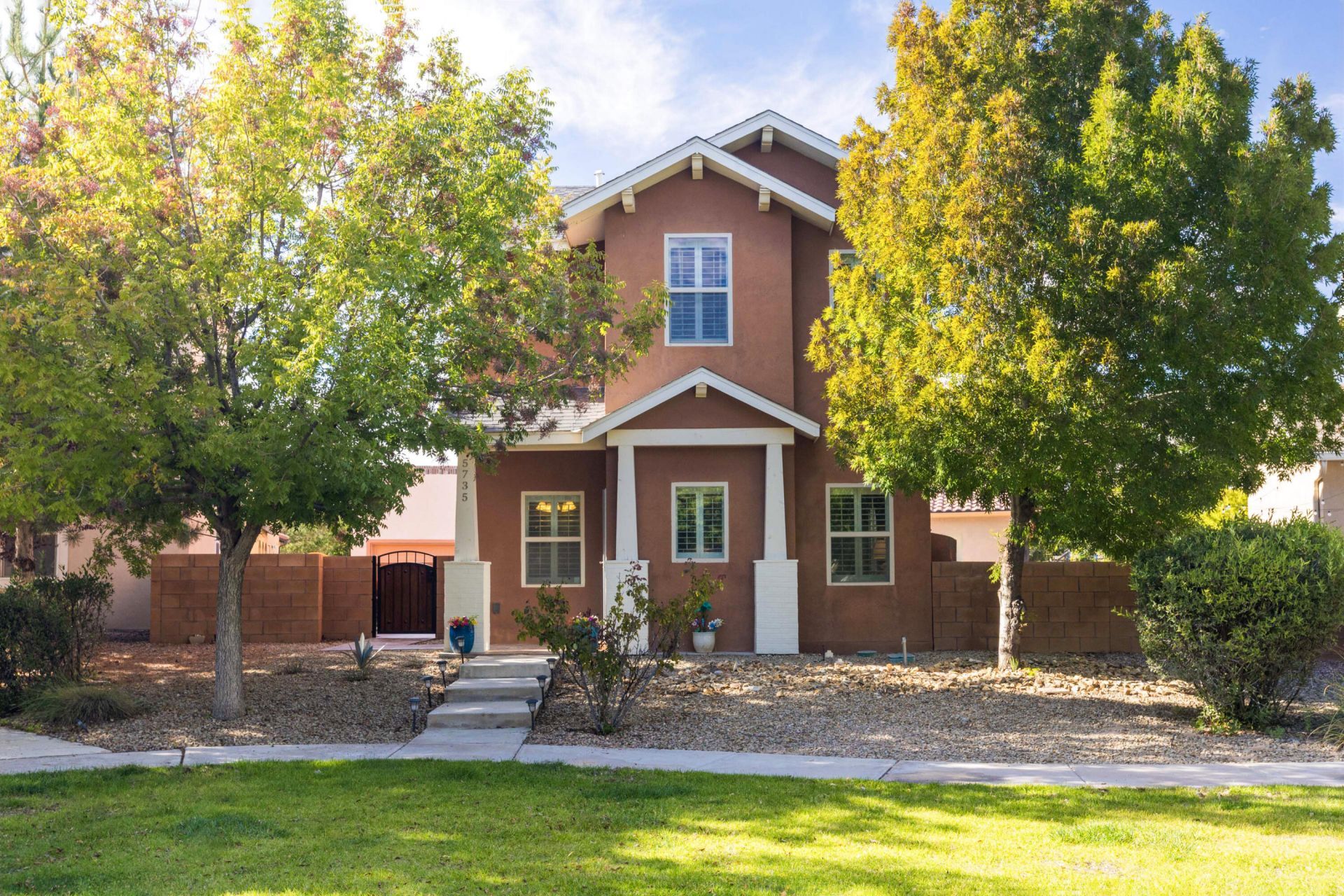 Strand Loop, Albuquerque, NM 87106