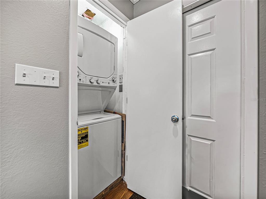 Lake Wales, Florida, 33898, United States, 3 Bedrooms Bedrooms, ,2 BathroomsBathrooms,Residential,For Sale,1950388