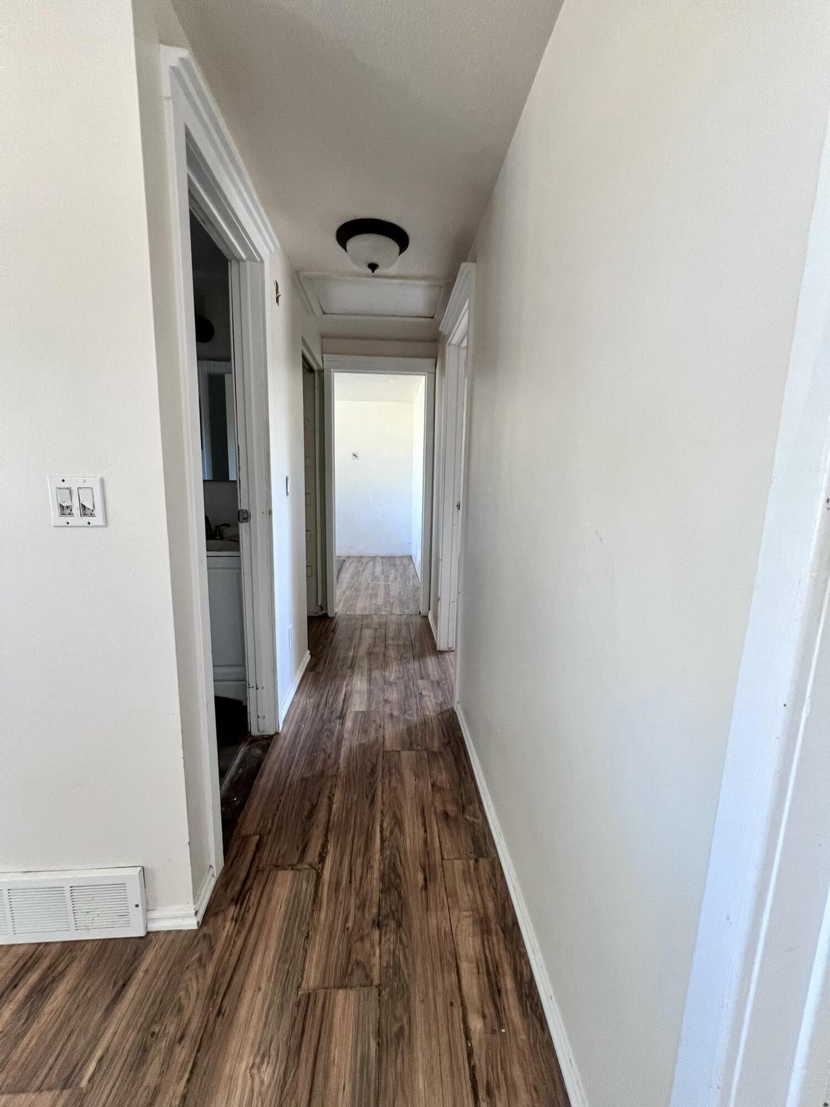 Greenville, Utah, 84731, United States, 5 Bedrooms Bedrooms, ,2 BathroomsBathrooms,Residential,For Sale,1978294