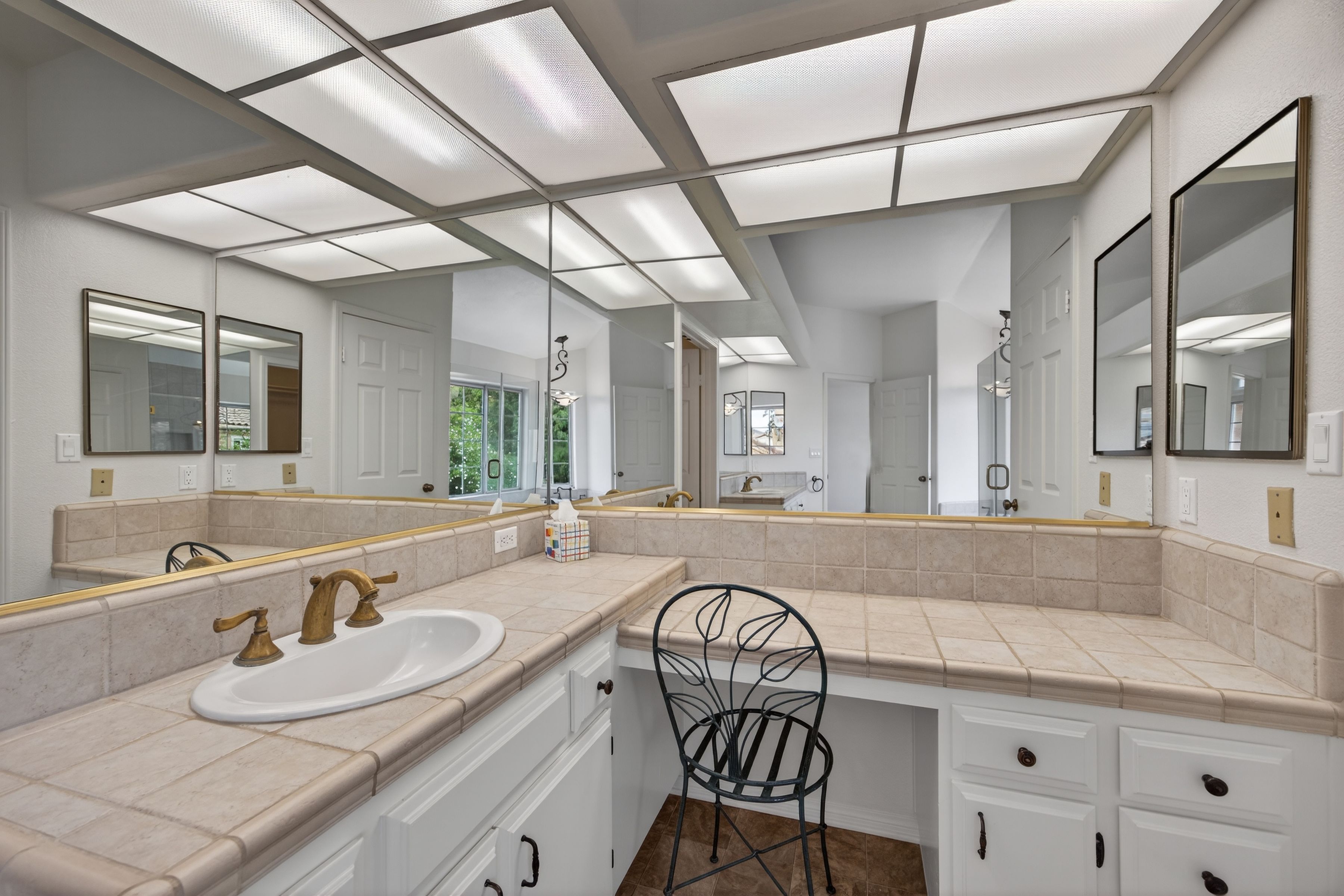  26607 Marigold Court, Calabasas - 物件實景