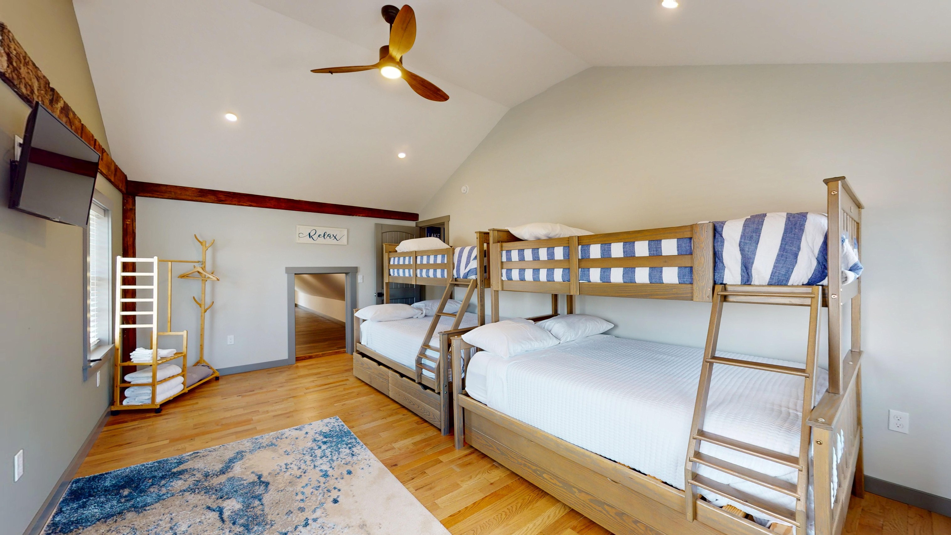  46 Water Street, Ticonderoga, NY, 12883 - 物件實景