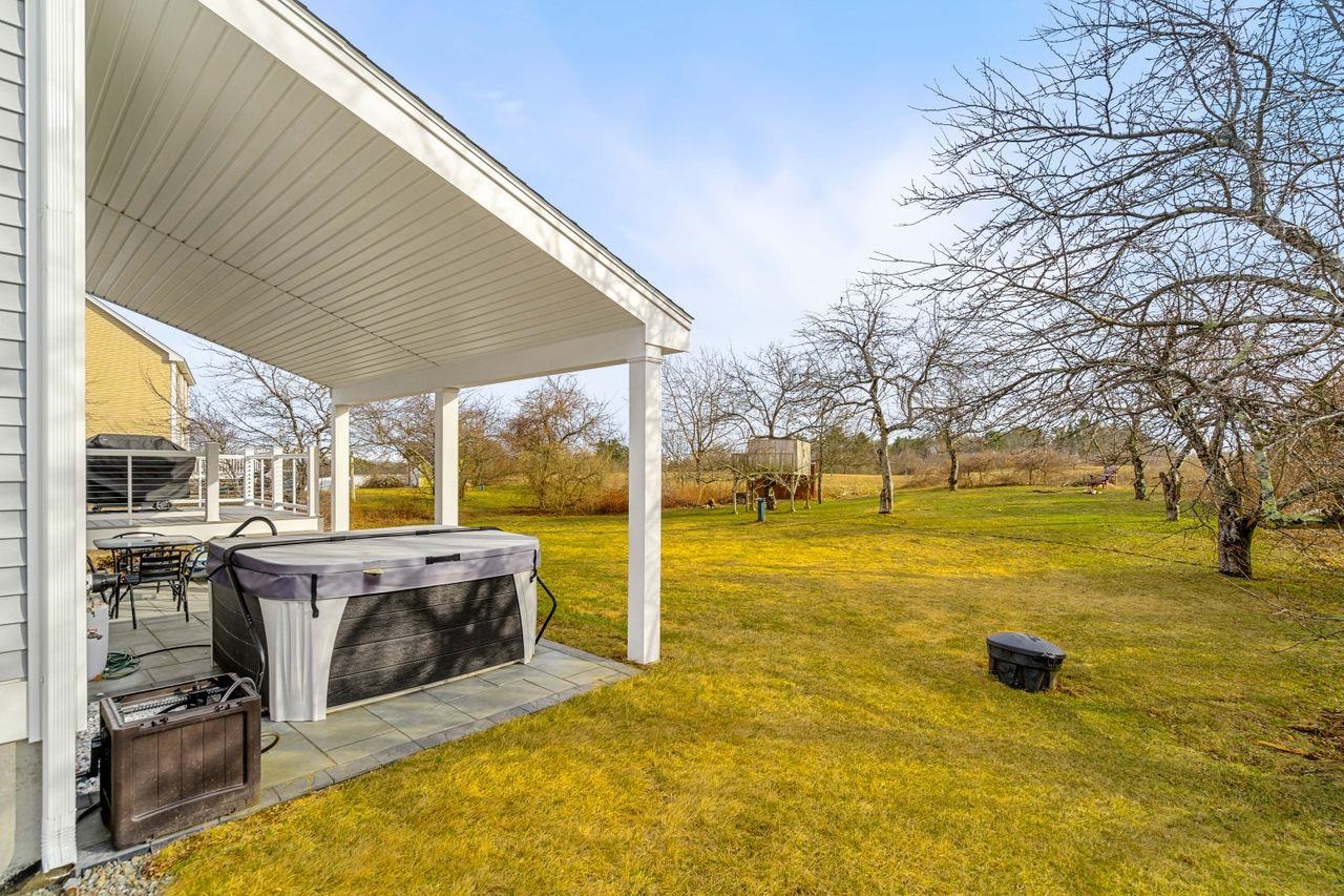 Epping, New Hampshire, 03042, United States, 3 Bedrooms Bedrooms, ,2 BathroomsBathrooms,Residential,For Sale,1862323