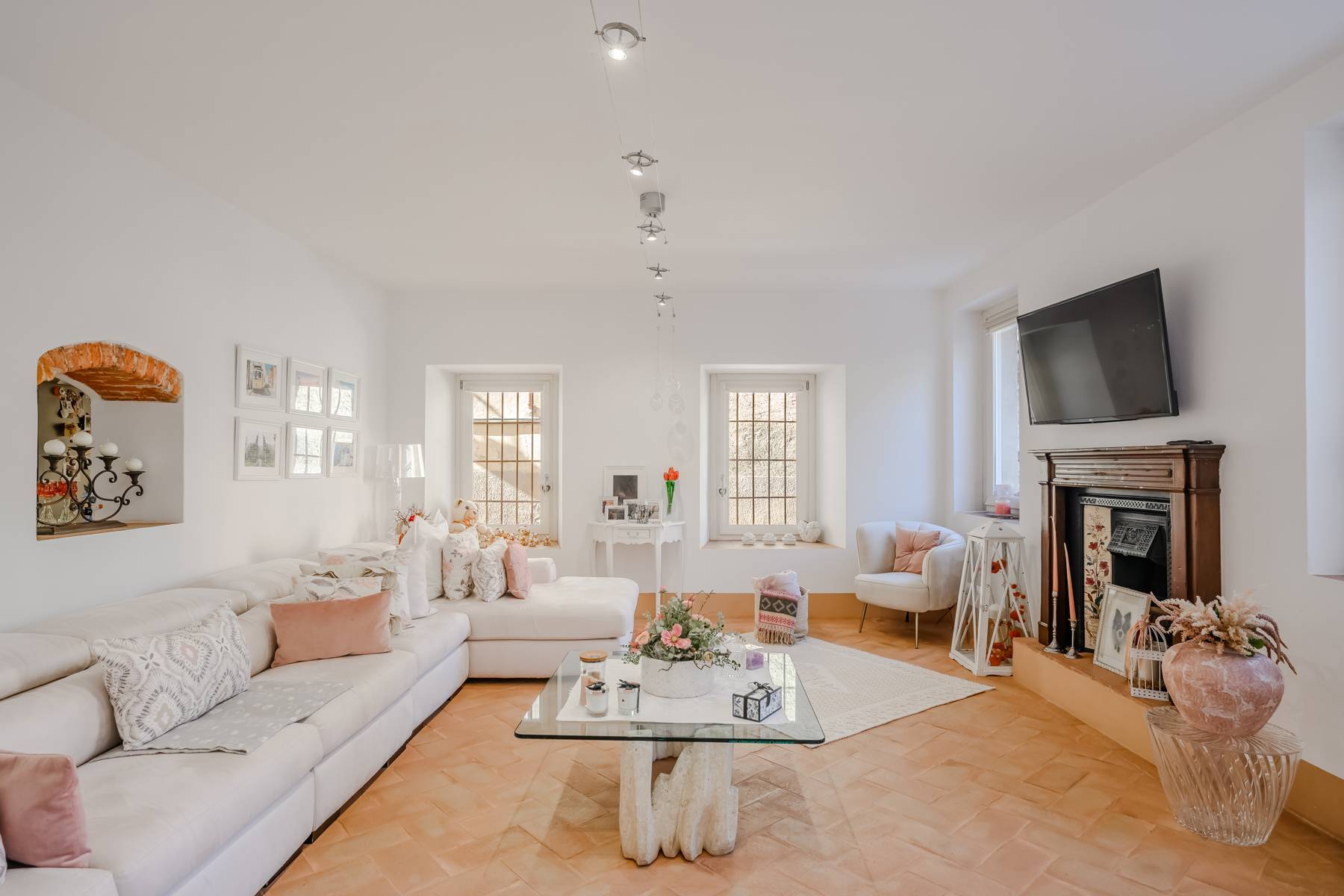  Elegant apartment in the heart of the ancient village near Lake Maggiore - 物件實景
