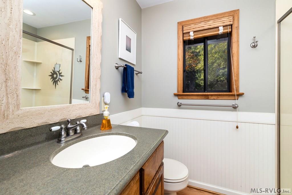 Henrico, North Carolina, 27842, United States, 2 Bedrooms Bedrooms, ,2 BathroomsBathrooms,Residential,For Sale,1988120