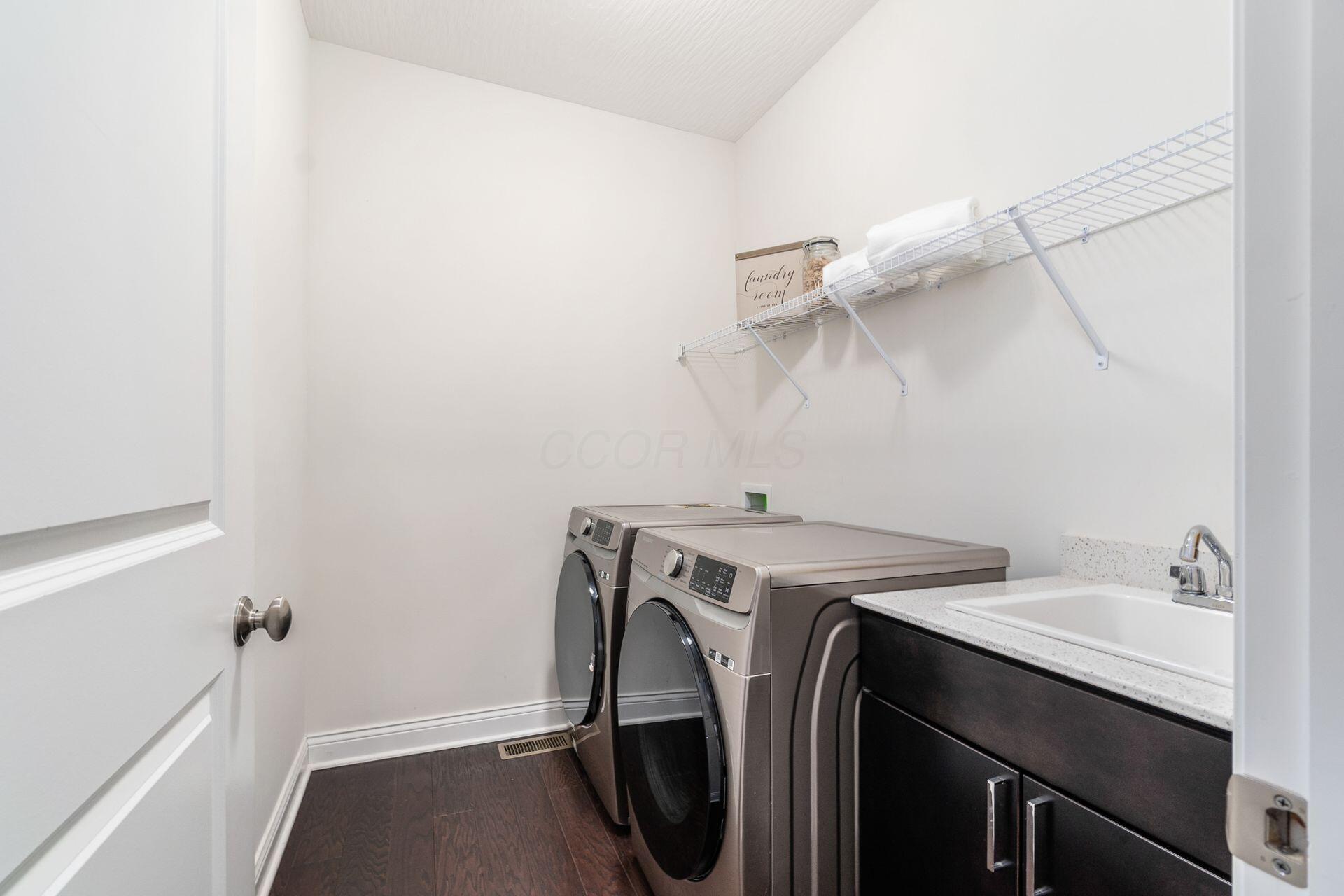 Delaware, Ohio, 43015, United States, 5 Bedrooms Bedrooms, ,5 BathroomsBathrooms,Residential,For Sale,1989567