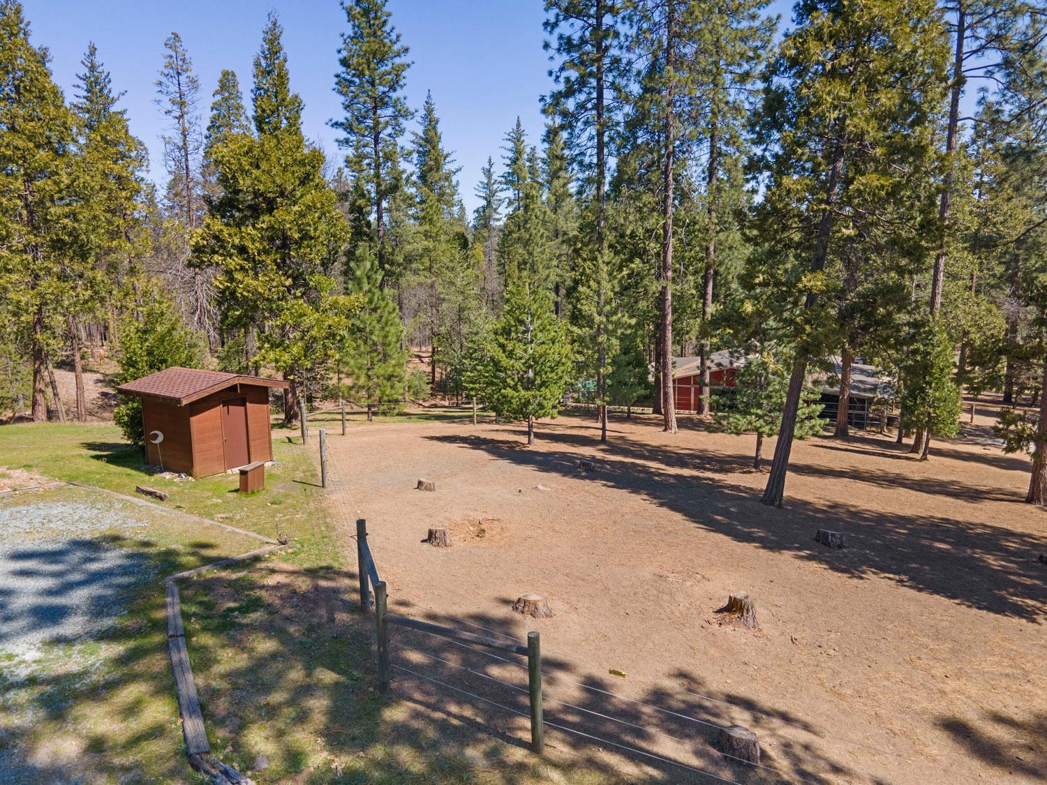 Coulterville, California, 95311, United States, 3 Bedrooms Bedrooms, ,4 BathroomsBathrooms,Residential,For Sale,1792309