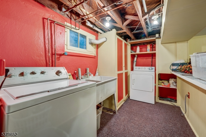 Elizabeth City, New Jersey, 07208, United States, 3 Bedrooms Bedrooms, ,2 BathroomsBathrooms,Residential,For Sale,1926439
