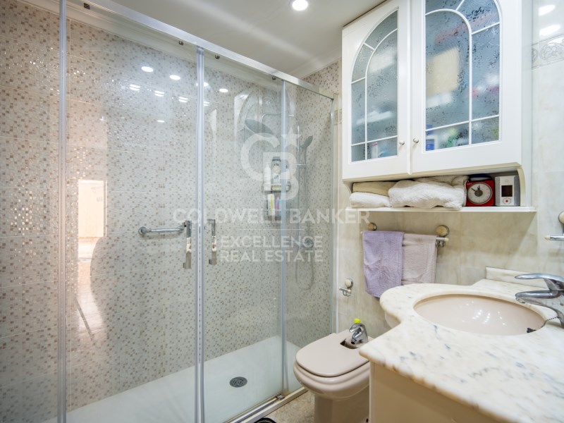 Valencia, Comunidad Valenciana, ES, 4 Bedrooms Bedrooms, ,2 BathroomsBathrooms,Residential,For Sale,1821099