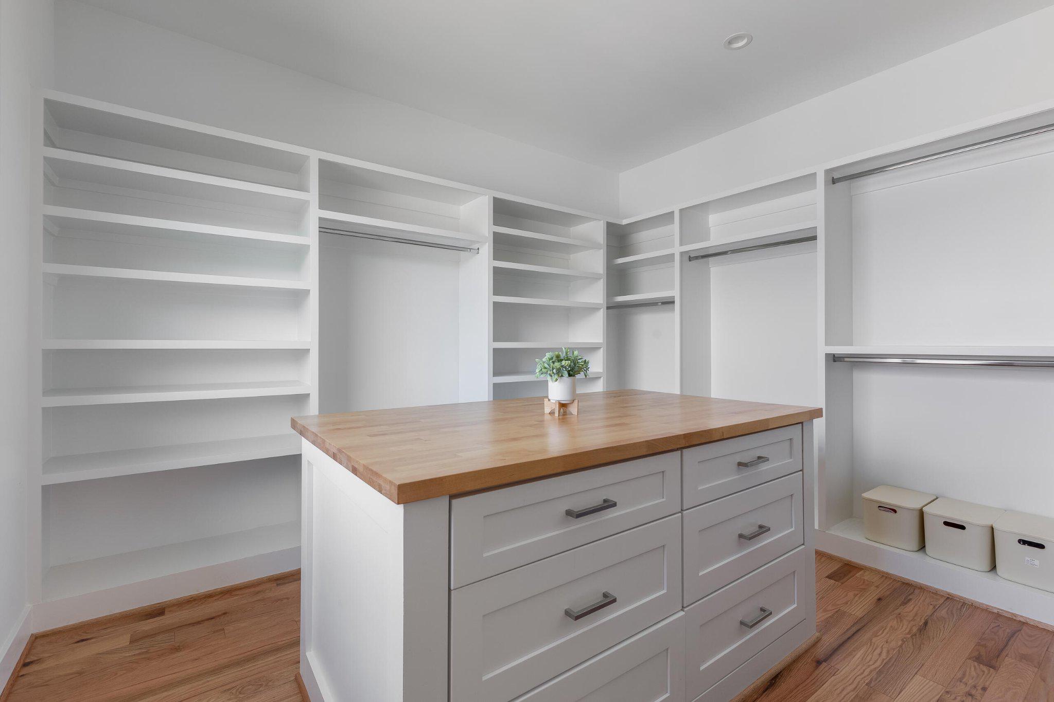  1435 Mayflower Drive, Mclean, VA, 22101 - 物件實景