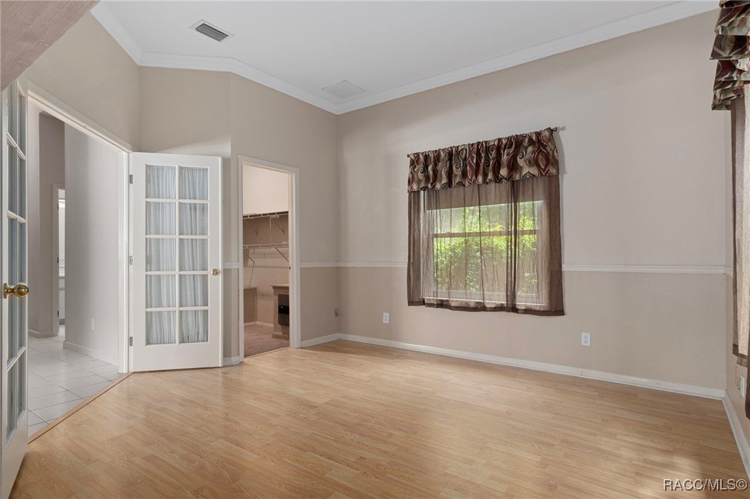 Homosassa, Florida, 34446, United States, 5 Bedrooms Bedrooms, ,4 BathroomsBathrooms,Residential,For Sale,1916240