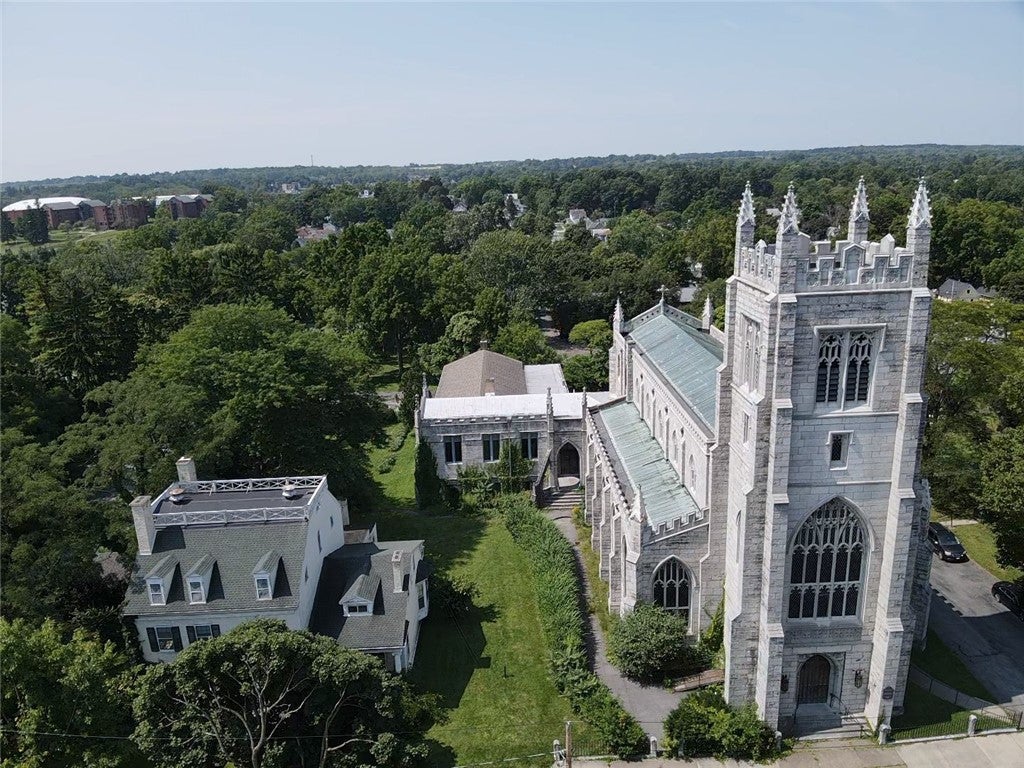 Geneva, New York, 14456, United States, 4 Bedrooms Bedrooms, ,3 BathroomsBathrooms,Residential,For Sale,1901149