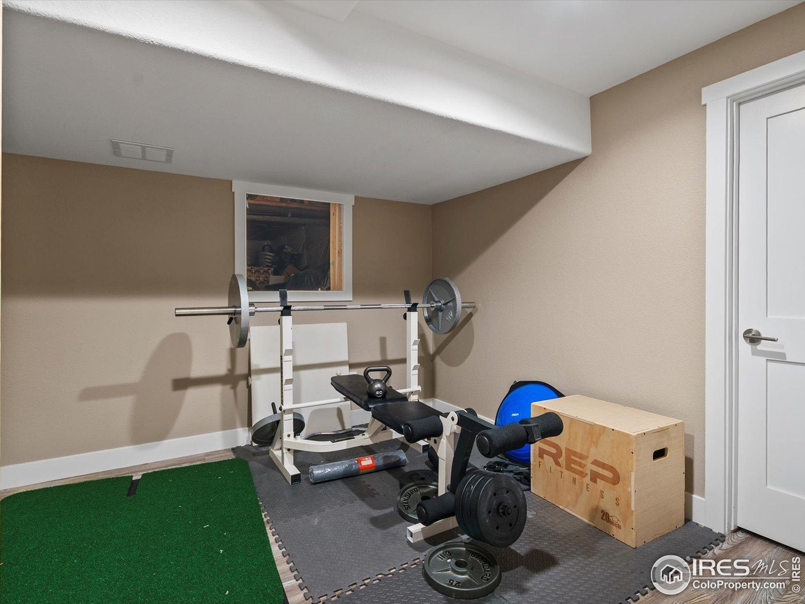 Arvada, Colorado, 80007, United States, 4 Bedrooms Bedrooms, ,3 BathroomsBathrooms,Residential,For Sale,1917292