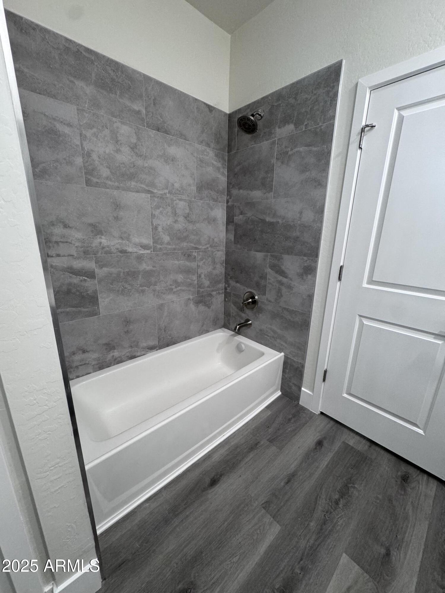 Glendale, Arizona, 85307, United States, 4 Bedrooms Bedrooms, ,3 BathroomsBathrooms,Residential,For Sale,2003345