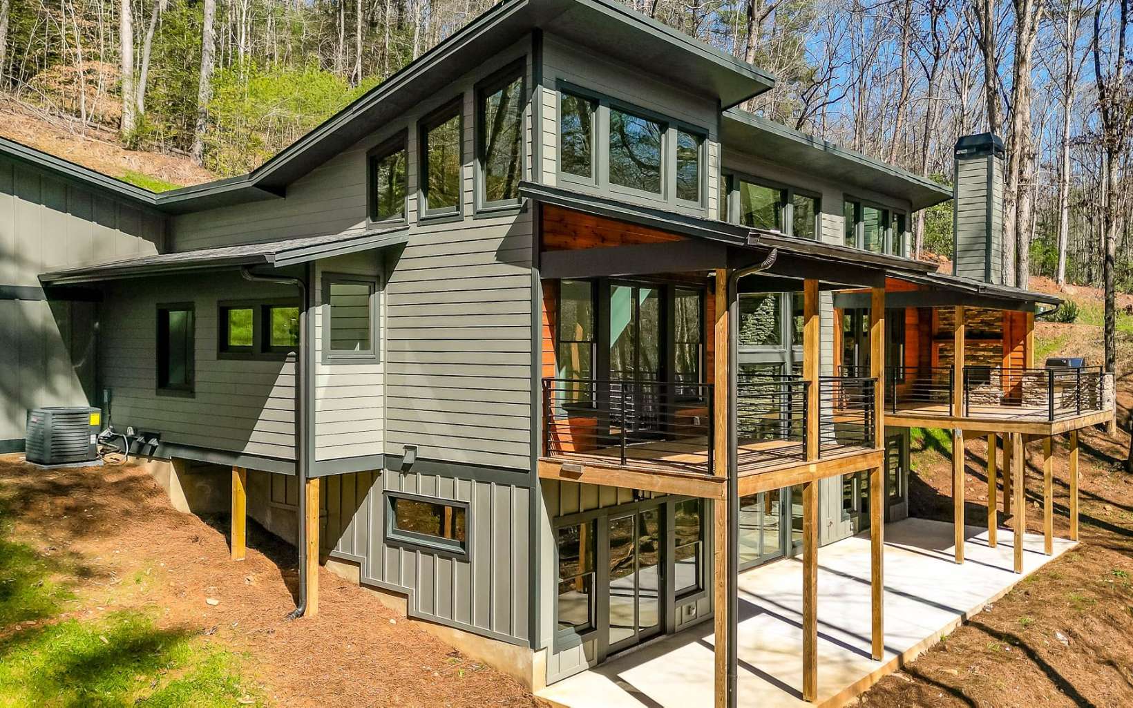 272 Creekside Landing, Ellijay, Georgia, 30540, United States, 3 Bedrooms Bedrooms, ,3 BathroomsBathrooms,Residential,For Sale,272 Creekside Landing,1231806