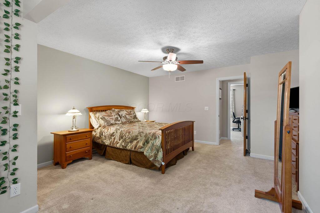 Dublin, Ohio, 43016, United States, 3 Bedrooms Bedrooms, ,3 BathroomsBathrooms,Residential,For Sale,1950814