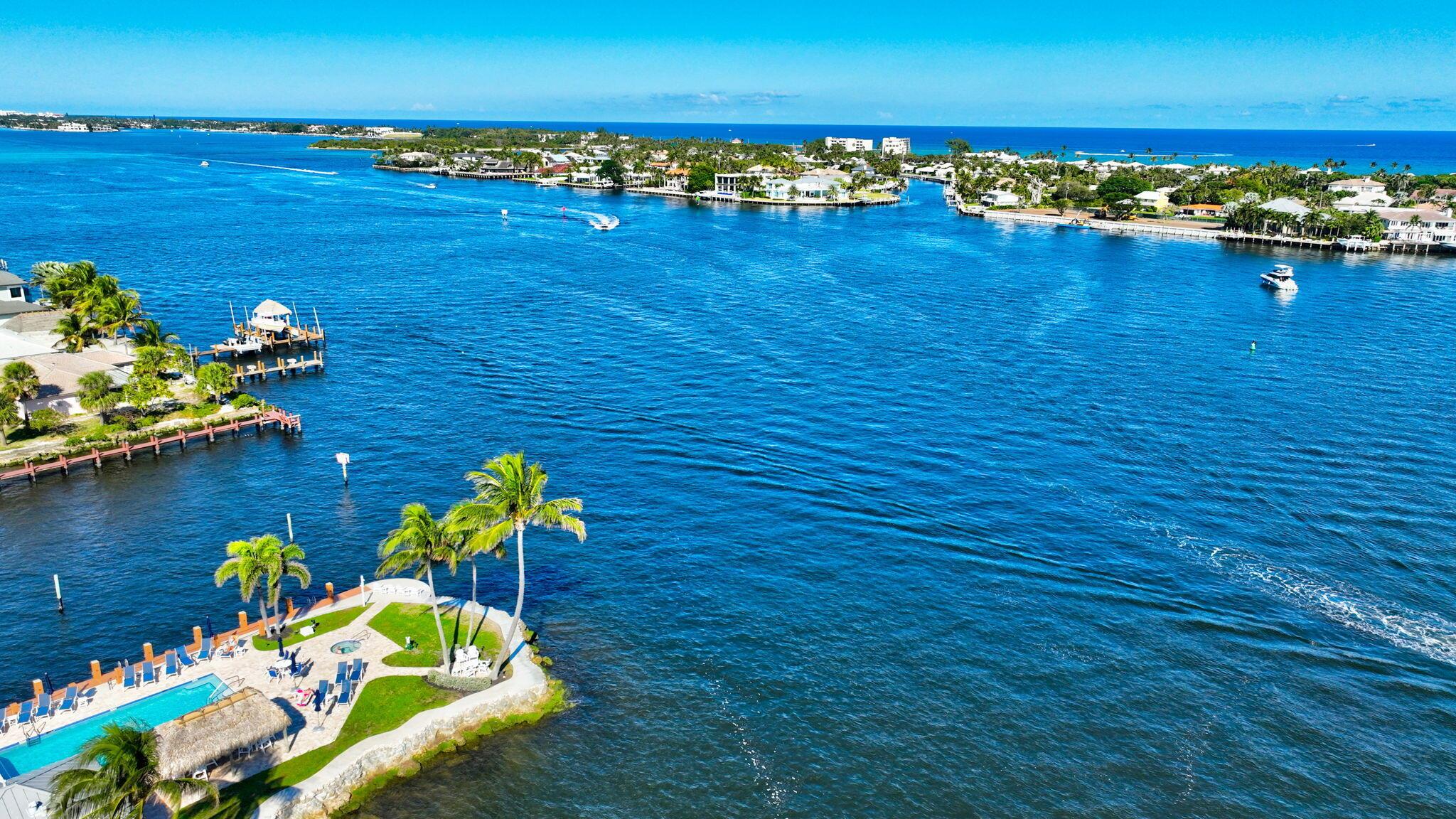Boynton Beach, Florida, 33435, United States, 2 Bedrooms Bedrooms, ,3 BathroomsBathrooms,Residential,For Sale,1927808