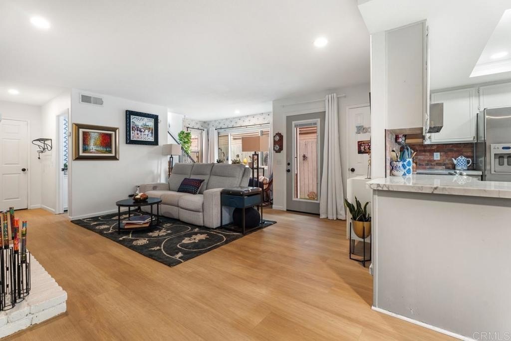 Ramona, California, 92065, United States, 3 Bedrooms Bedrooms, ,3 BathroomsBathrooms,Residential,For Sale,1933366