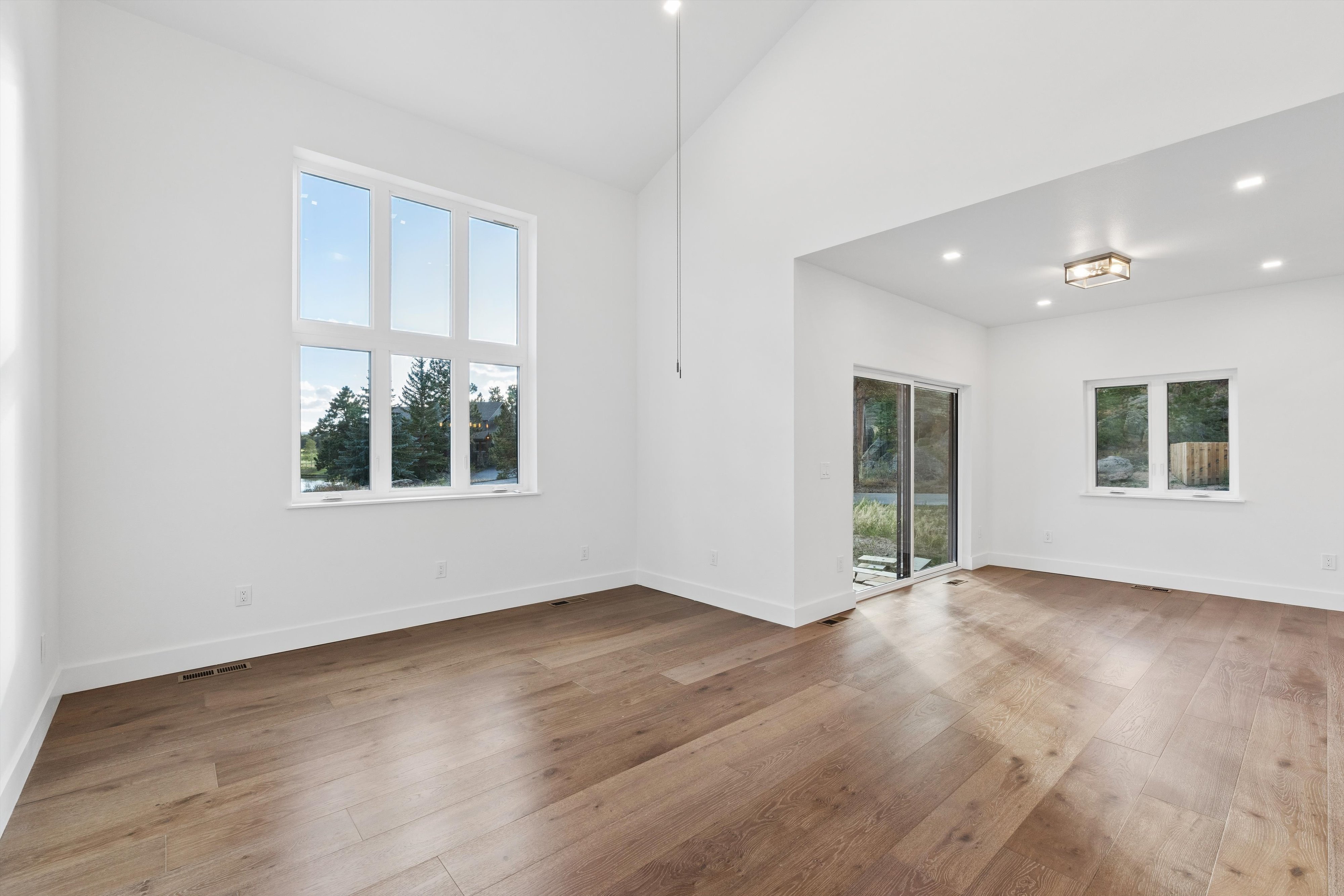  Brand-New Fox Acres Home with Mountain and Golf Course Views - 物件實景