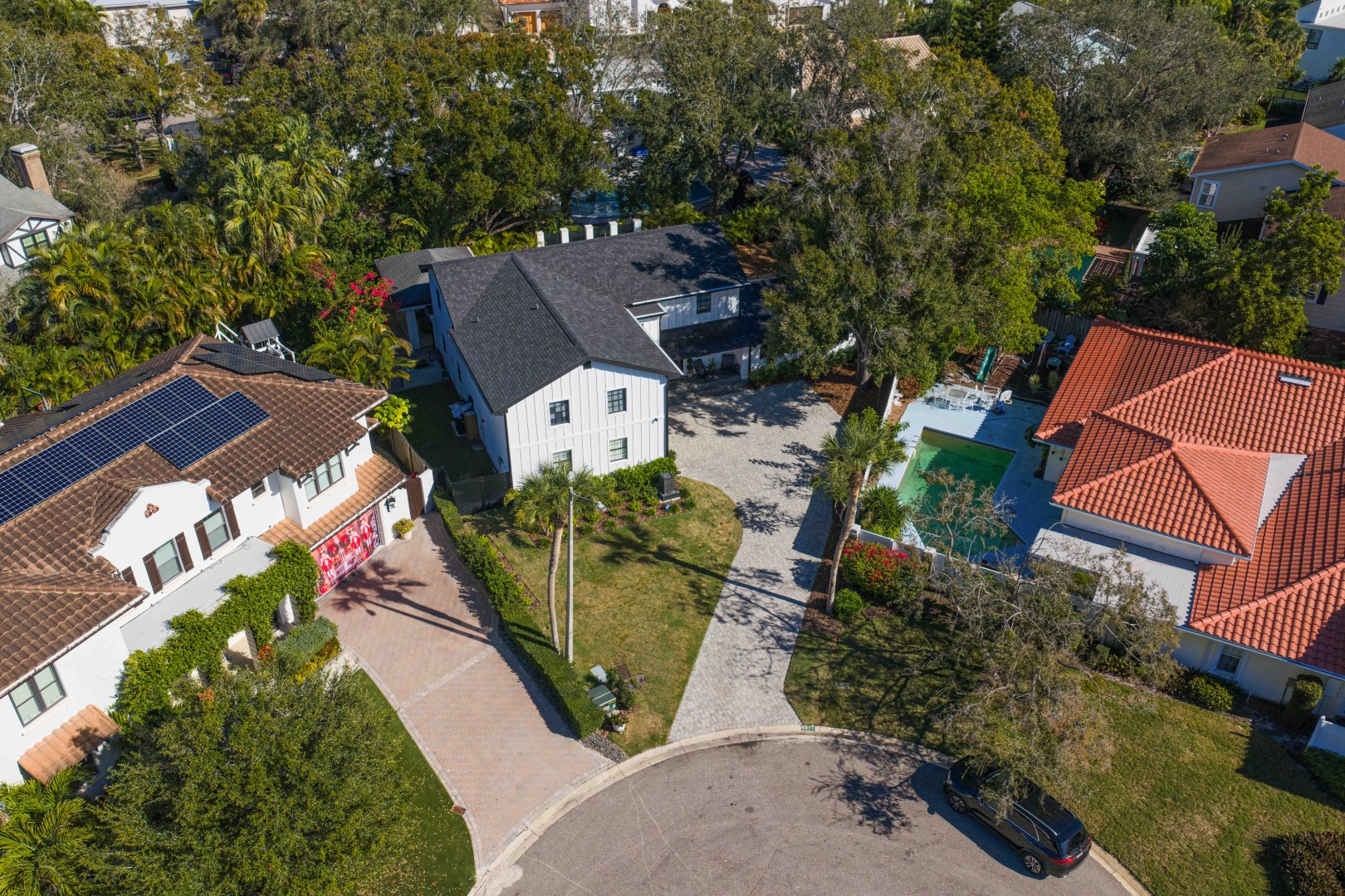 Tampa, Florida, 33629, United States, 4 Bedrooms Bedrooms, ,5 BathroomsBathrooms,Residential,For Sale,2010401