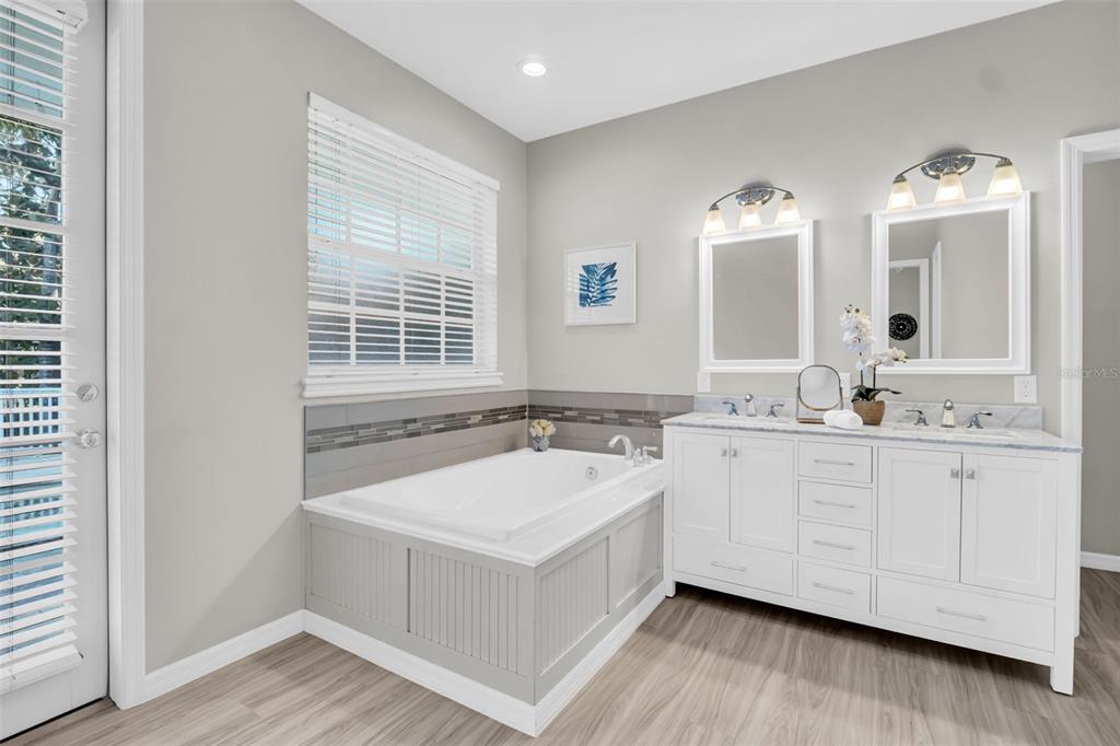 Crystal Beach, Florida, 34681, United States, 3 Bedrooms Bedrooms, ,3 BathroomsBathrooms,Residential,For Sale,1992946