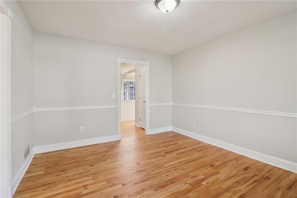 Smyrna, Georgia, 30082, United States, 6 Bedrooms Bedrooms, ,3 BathroomsBathrooms,Residential,For Sale,2002854