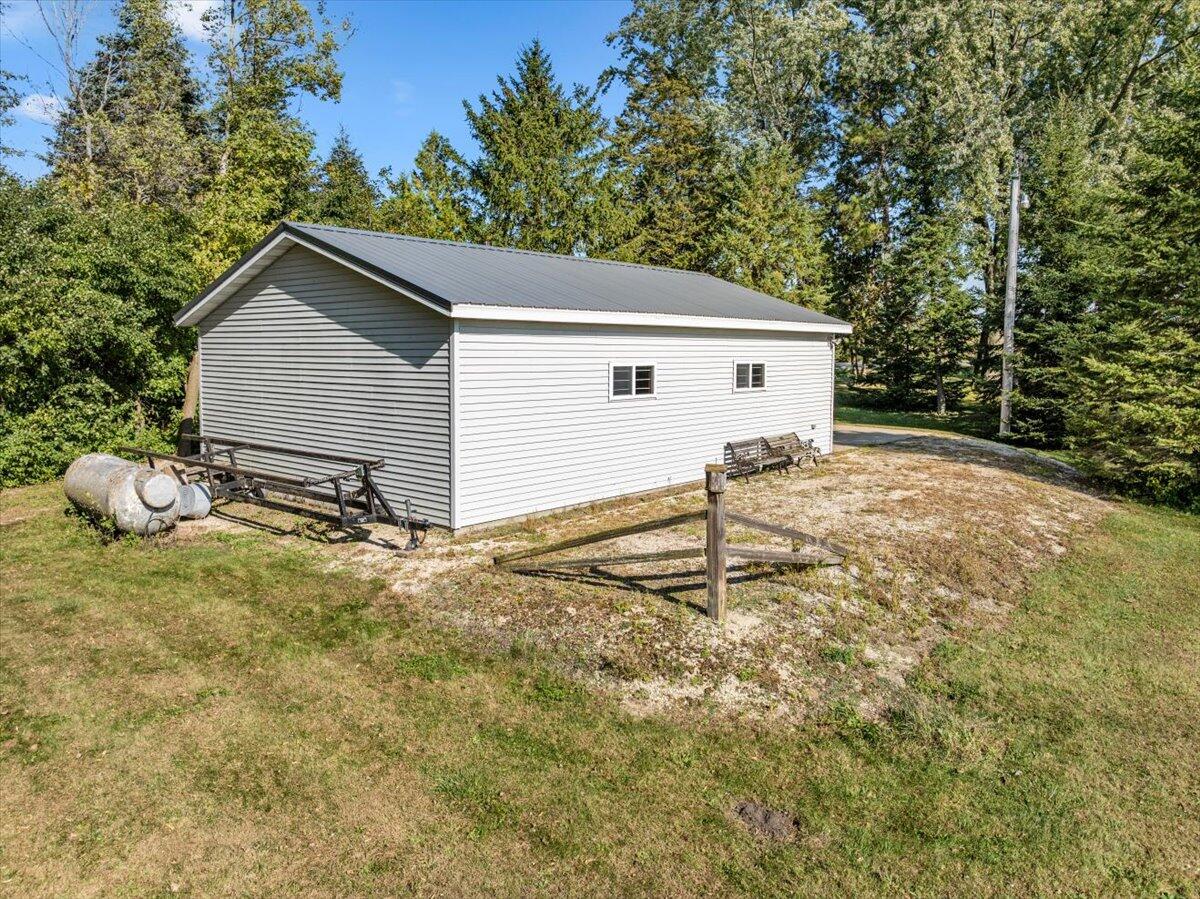 Osceola, Wisconsin, 53010, United States, 1 Bedroom Bedrooms, ,1 BathroomBathrooms,Residential,For Sale,1962522