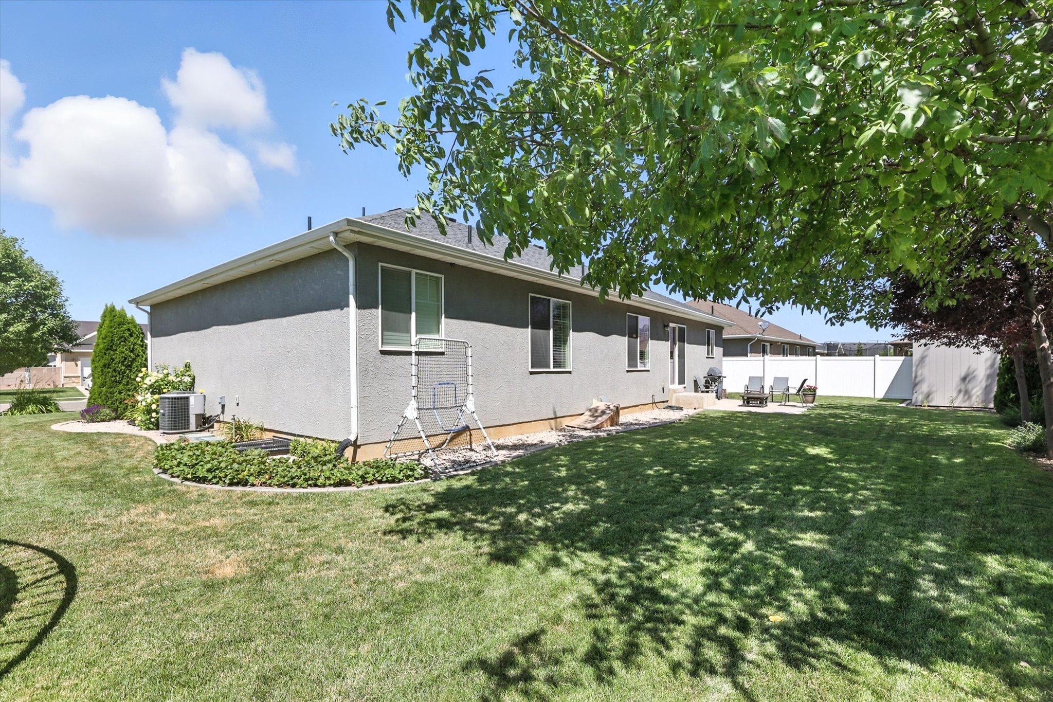 Perry, Utah, 84302, United States, 6 Bedrooms Bedrooms, ,3 BathroomsBathrooms,Residential,For Sale,1903790