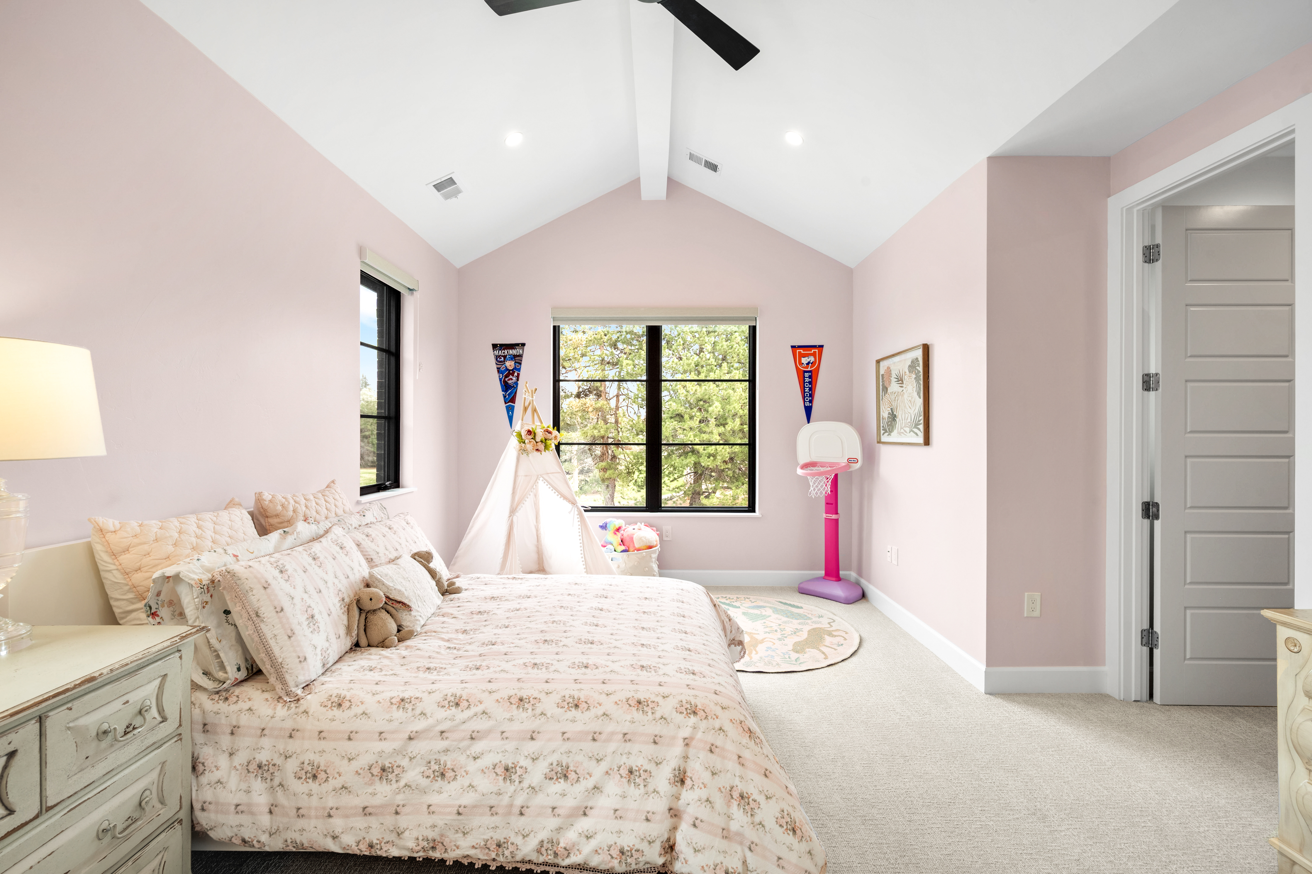  2697 S Clayton Street, Denver, CO, 80210 - 物件實景