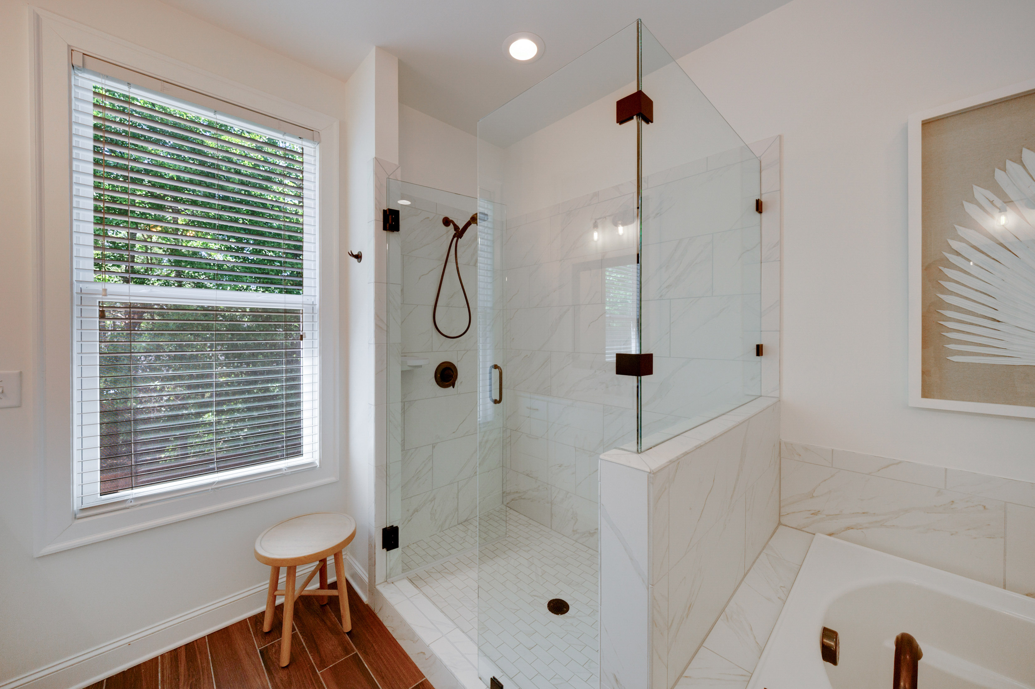  Beautifully Appointed Two-story Townhome in Inviting Gated Roswell Community - 物件實景