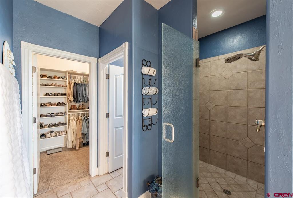 Montrose, Colorado, 81403, United States, 4 Bedrooms Bedrooms, ,4 BathroomsBathrooms,Residential,For Sale,1994276