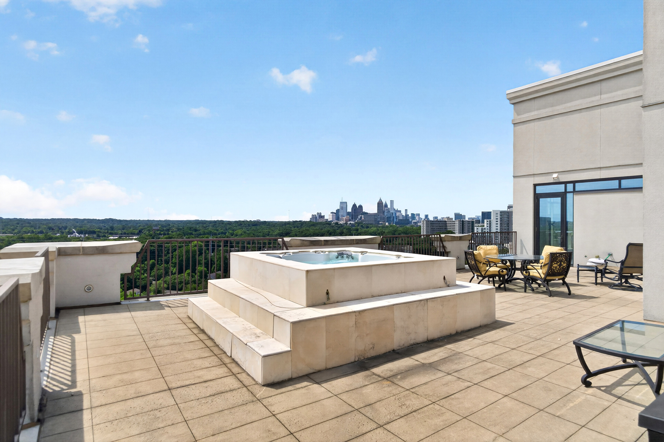  Extraordinary Penthouse with Skyline Views, Perfectly Situated on Peachtree - 物件實景