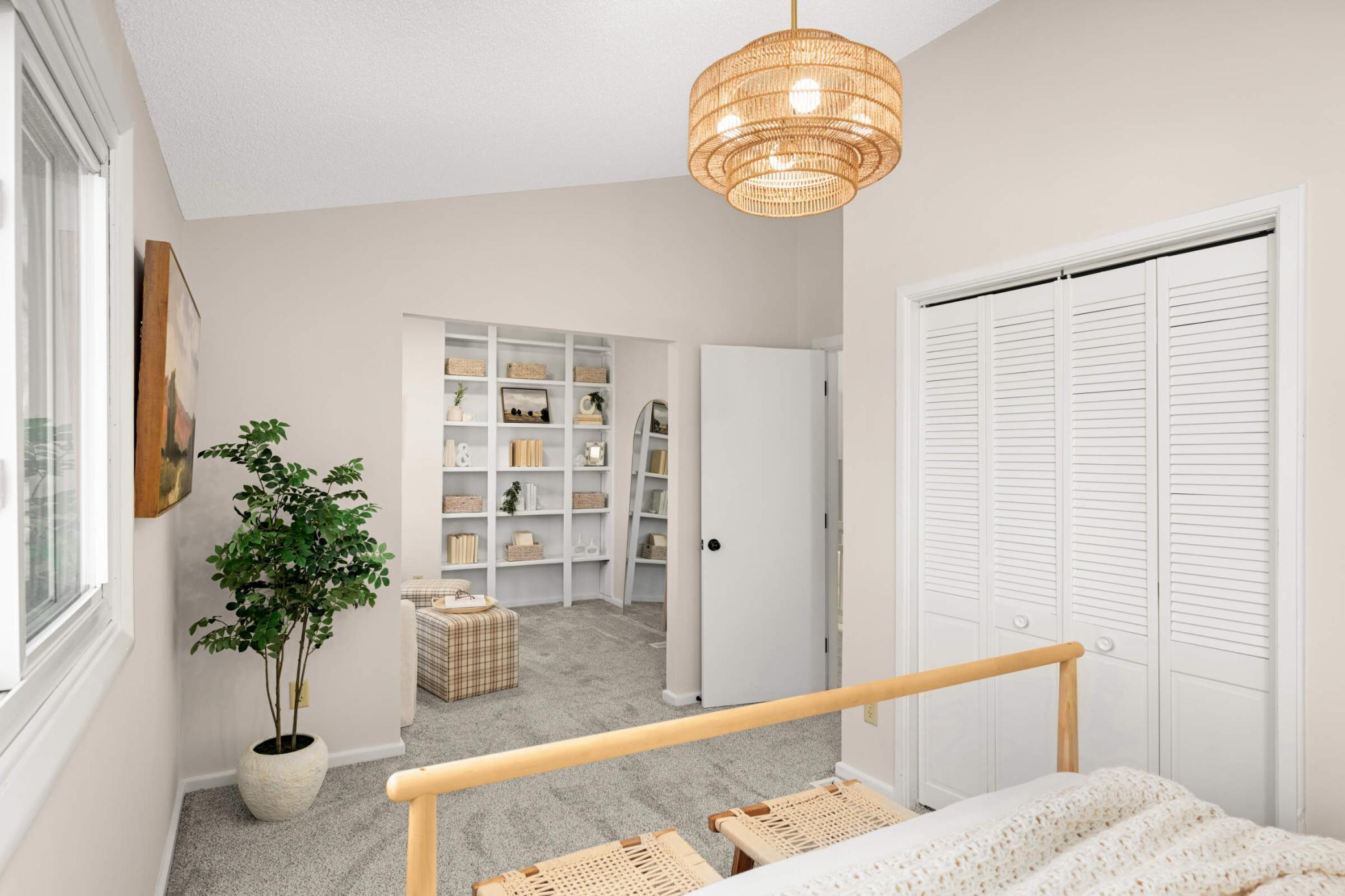 Vadnais Heights, Minnesota, 55127, United States, 4 Bedrooms Bedrooms, ,2 BathroomsBathrooms,Residential,For Sale,1993566