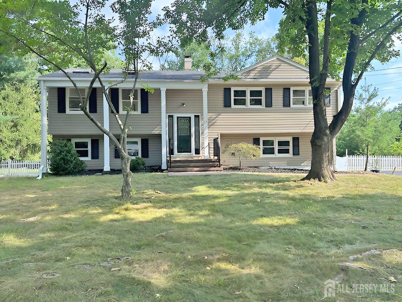 West Windsor, New Jersey, 08550, United States, 5 Bedrooms Bedrooms, ,3 BathroomsBathrooms,Residential,For Sale,1981003