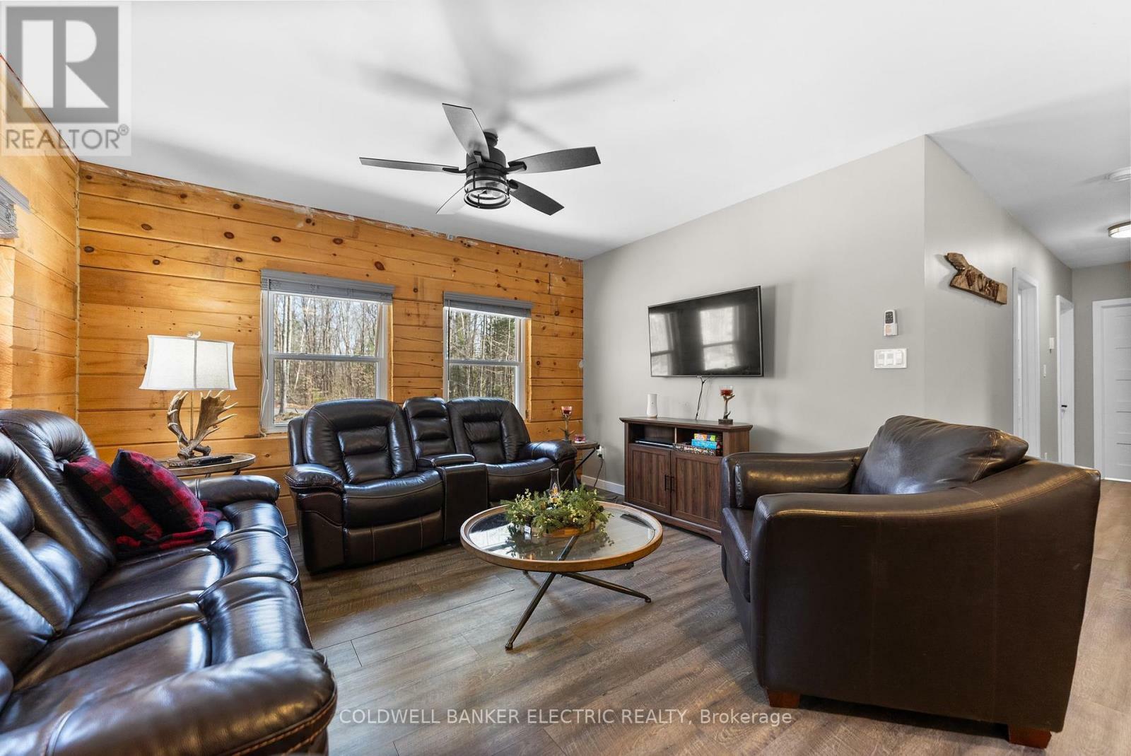HIGHLANDS EAST (CARDIFF WARD), Ontario, K0L 1C0, CA, 3 Bedrooms Bedrooms, ,1 BathroomBathrooms,Residential,For Sale,1826911