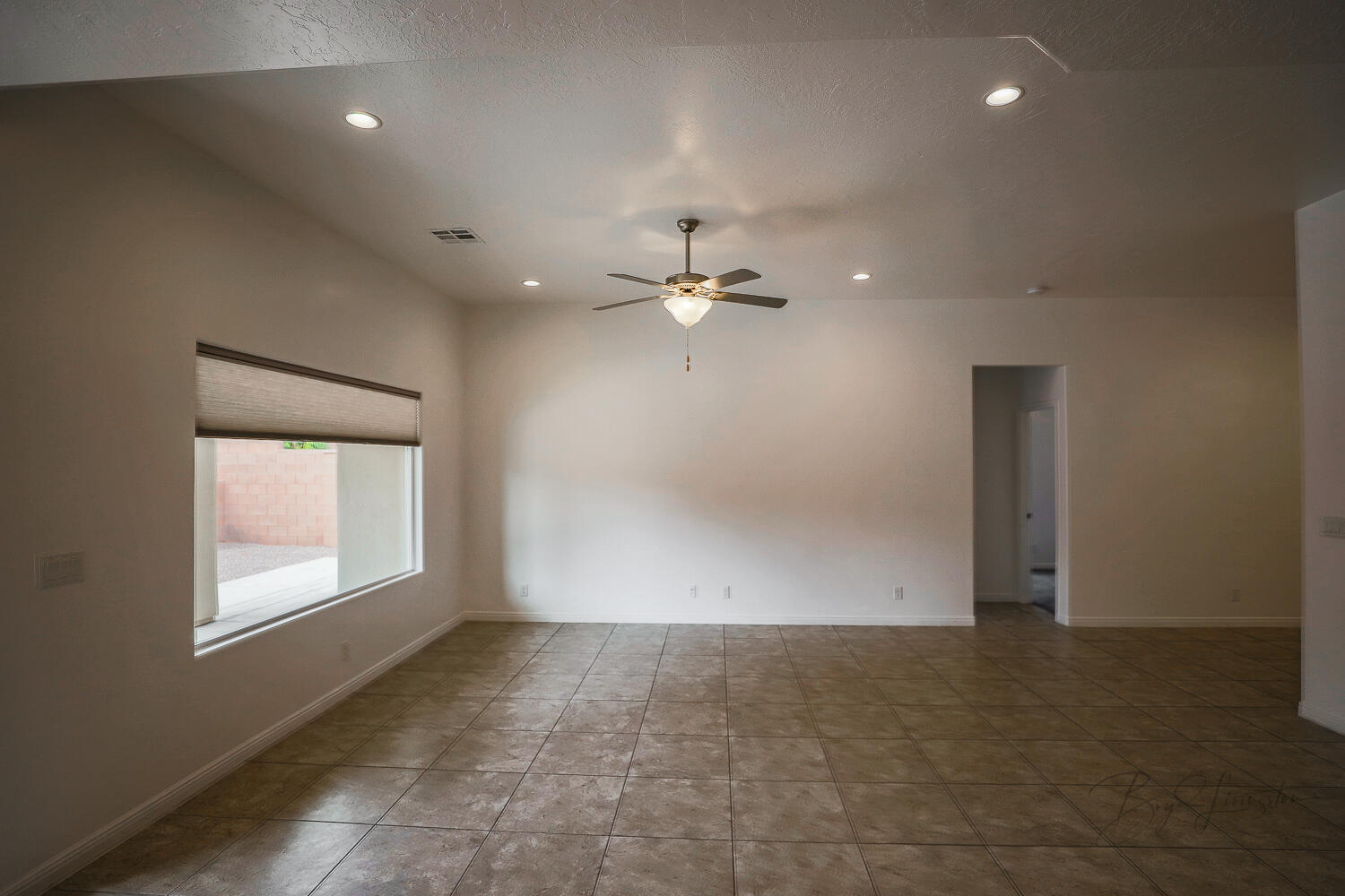 St George, Utah, 84790, United States, 3 Bedrooms Bedrooms, ,Residential,For Sale,1927103