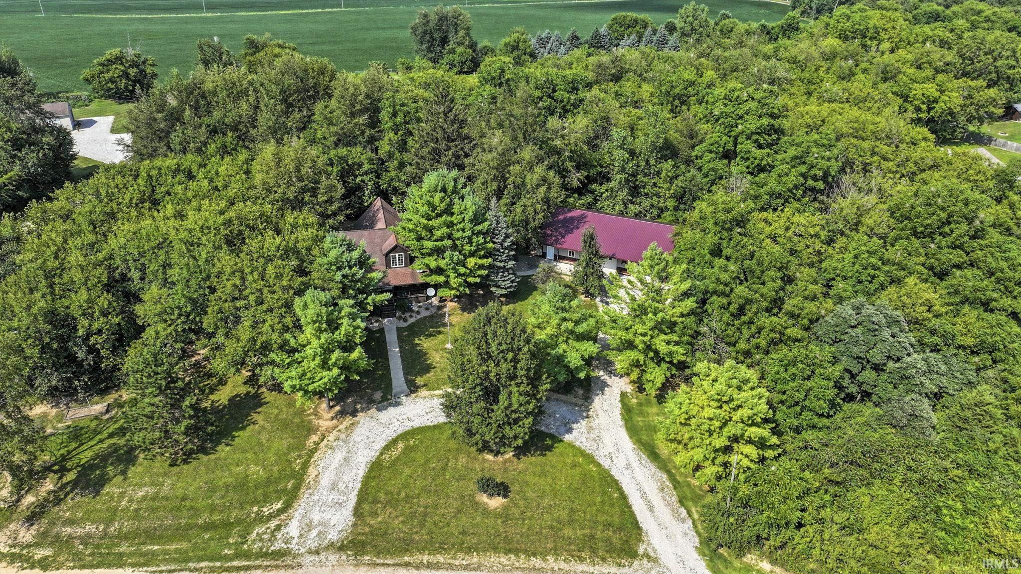 Kimmell, Indiana, 46760, United States, 2 Bedrooms Bedrooms, ,3 BathroomsBathrooms,Residential,For Sale,1928188