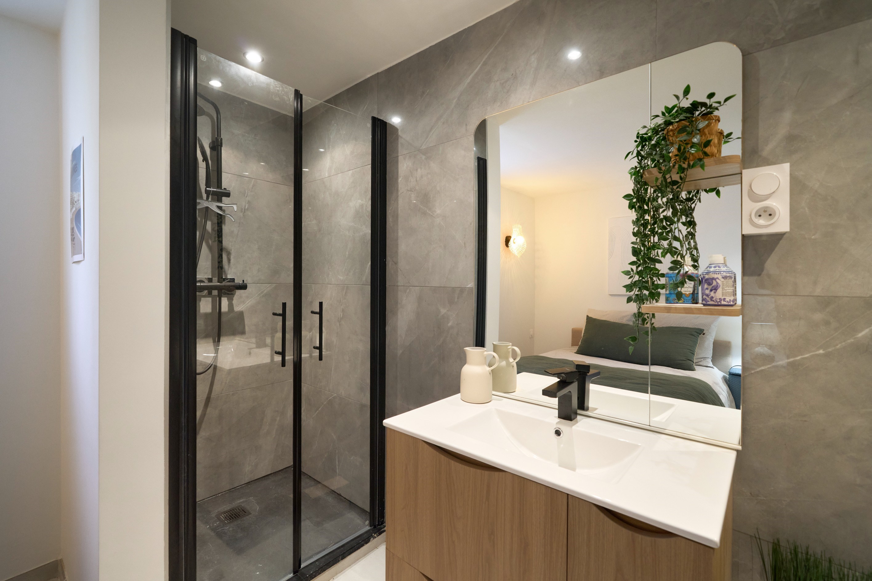  Cannes renovated villa pool 4 bedroom quiet residential area near Croisette Fre… - 物件實景