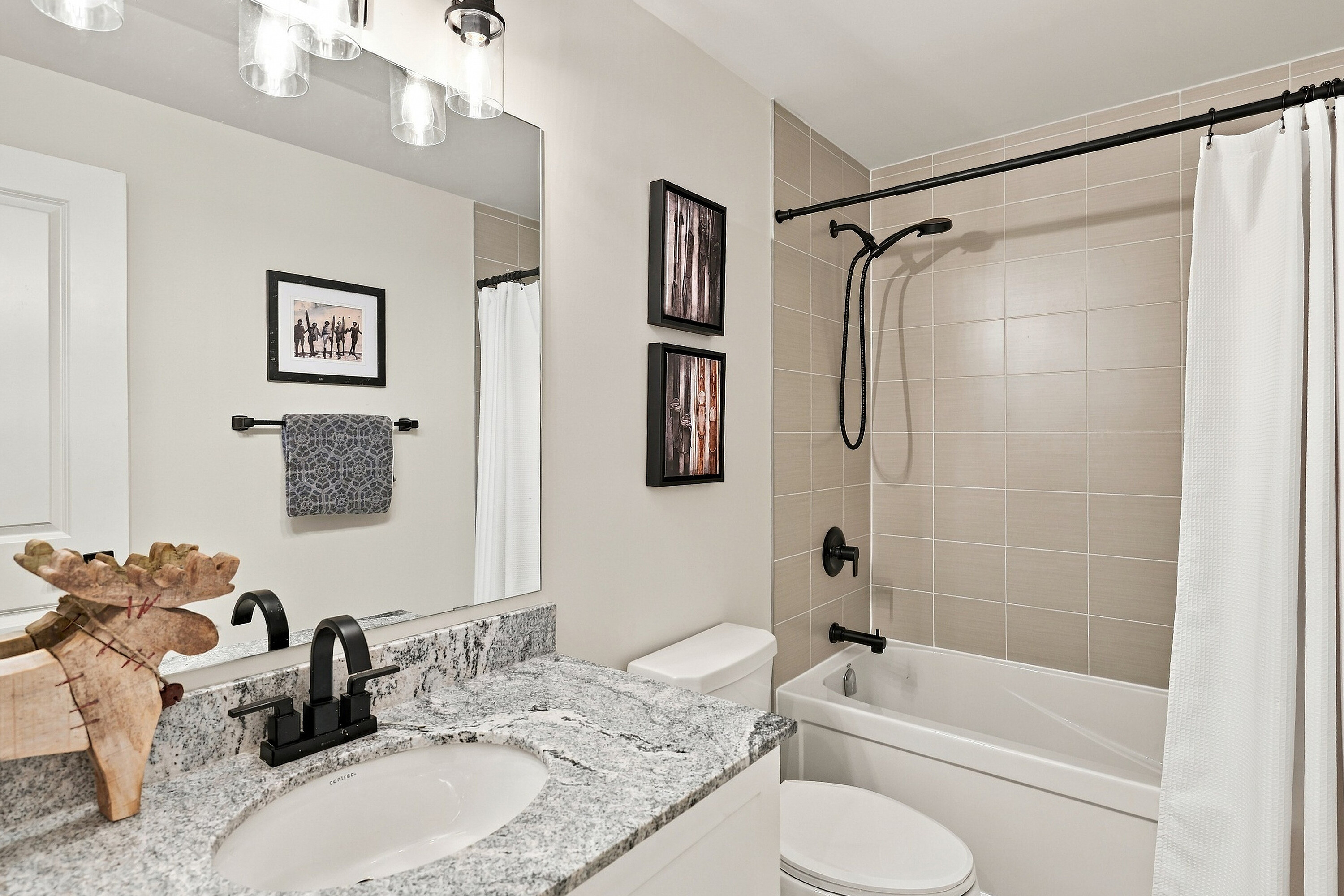  Charming Collingwood Condo - 物件實景