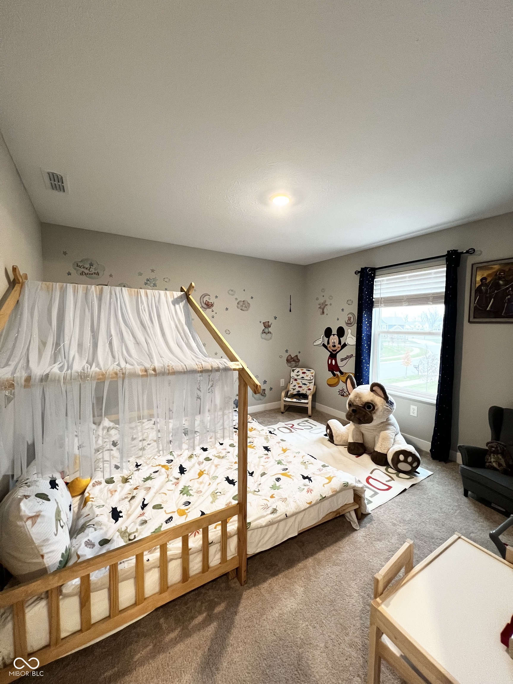 Fishers, Indiana, 46037, United States, 5 Bedrooms Bedrooms, ,4 BathroomsBathrooms,Residential,For Sale,1996464