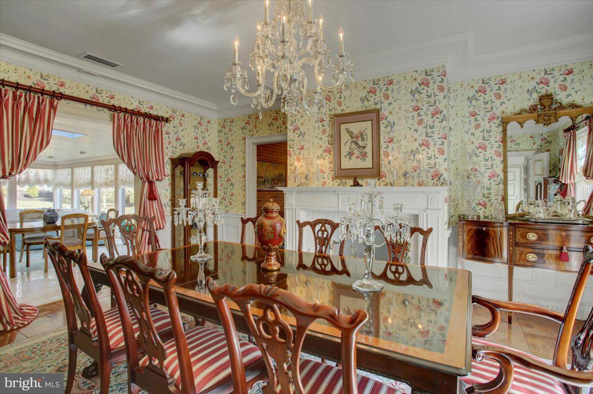 Waynesboro, Pennsylvania, 17268, United States, 4 Bedrooms Bedrooms, ,4 BathroomsBathrooms,Residential,For Sale,1731407