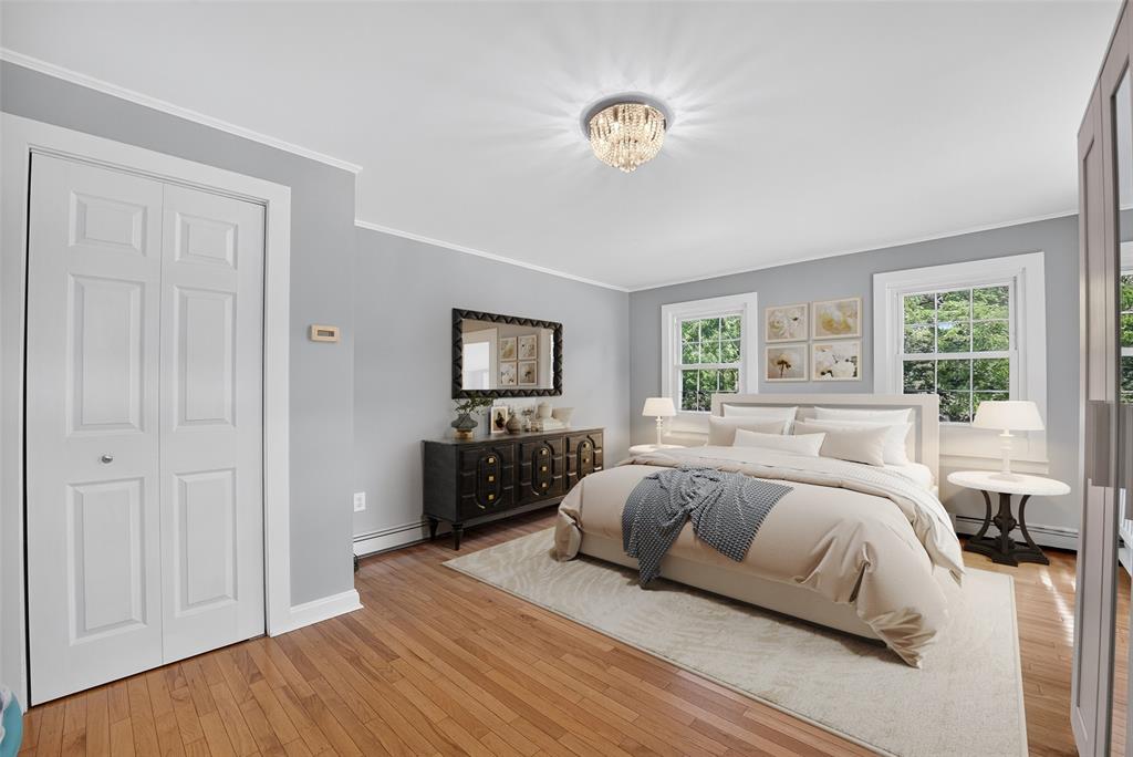 Chester, New York, 10918, United States, 3 Bedrooms Bedrooms, ,2 BathroomsBathrooms,Residential,For Sale,1975527