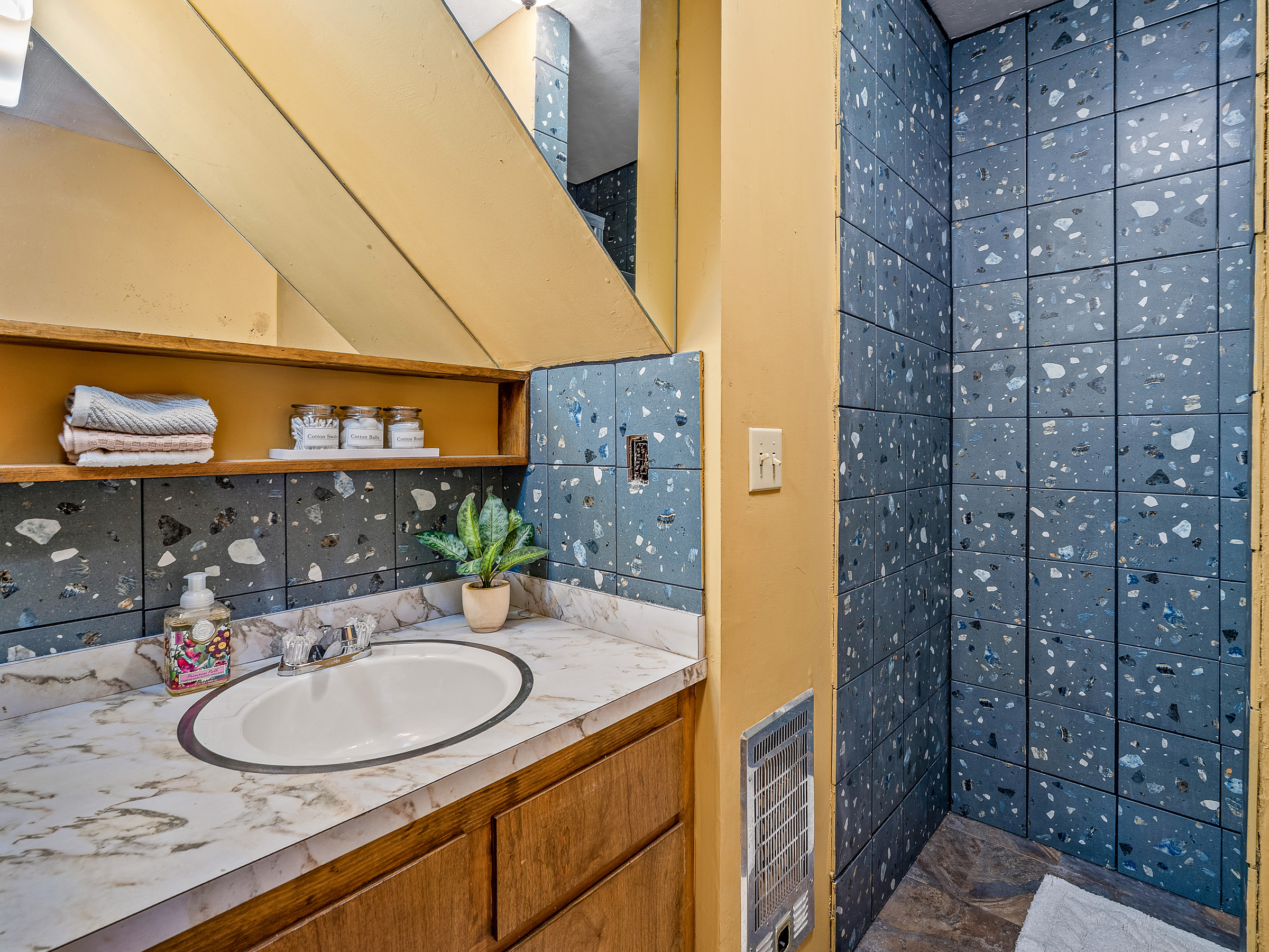  6758 Onyx Trail, Pollock Pines, CA 95726 - 物件實景
