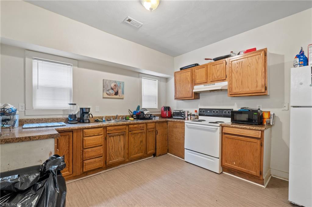 Portsmouth, Virginia, 23704, United States, ,Residential,For Sale,1776933