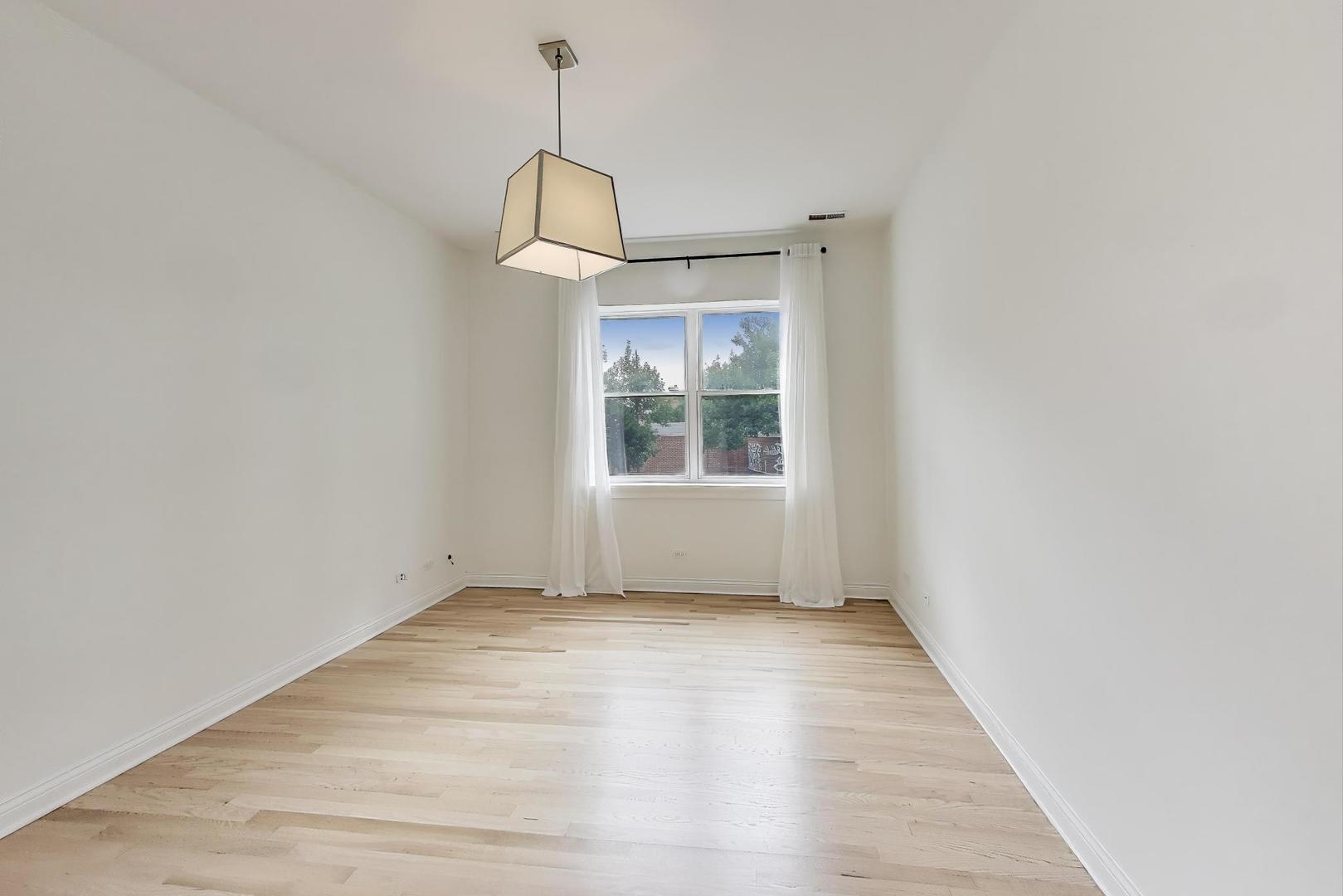 Chicago, Illinois, 60647, United States, 3 Bedrooms Bedrooms, ,2 BathroomsBathrooms,Residential,For Sale,1957515