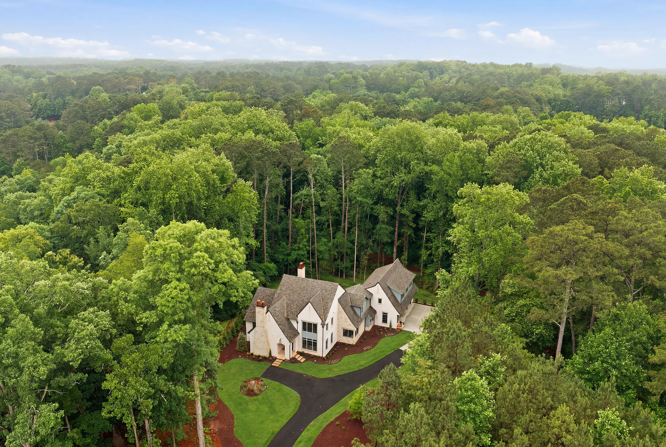  Timeless Craftsmanship in Gated Estate on Over Two Private Acres - 物件實景