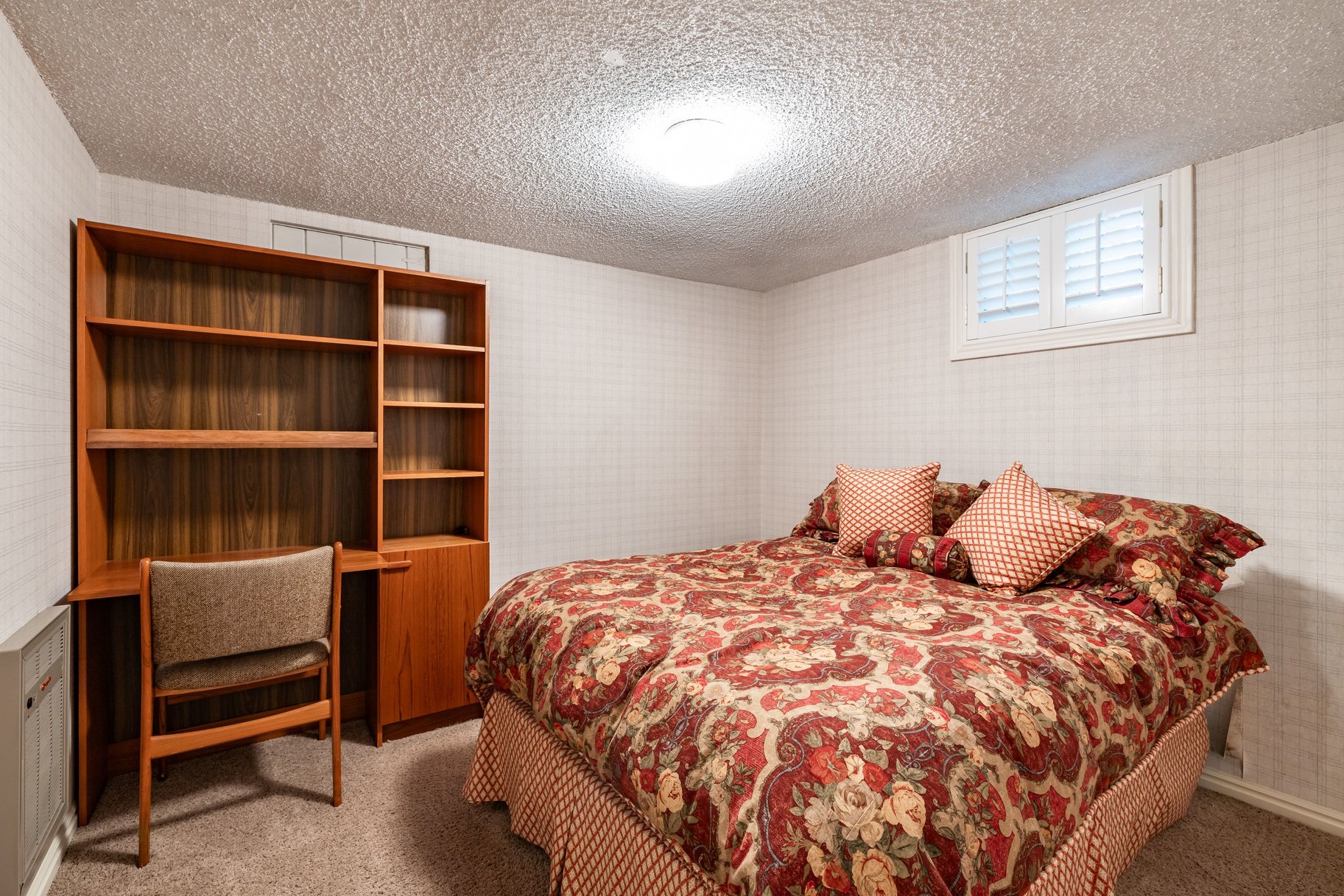  Exceptional Country Club Two-Story - 物件實景