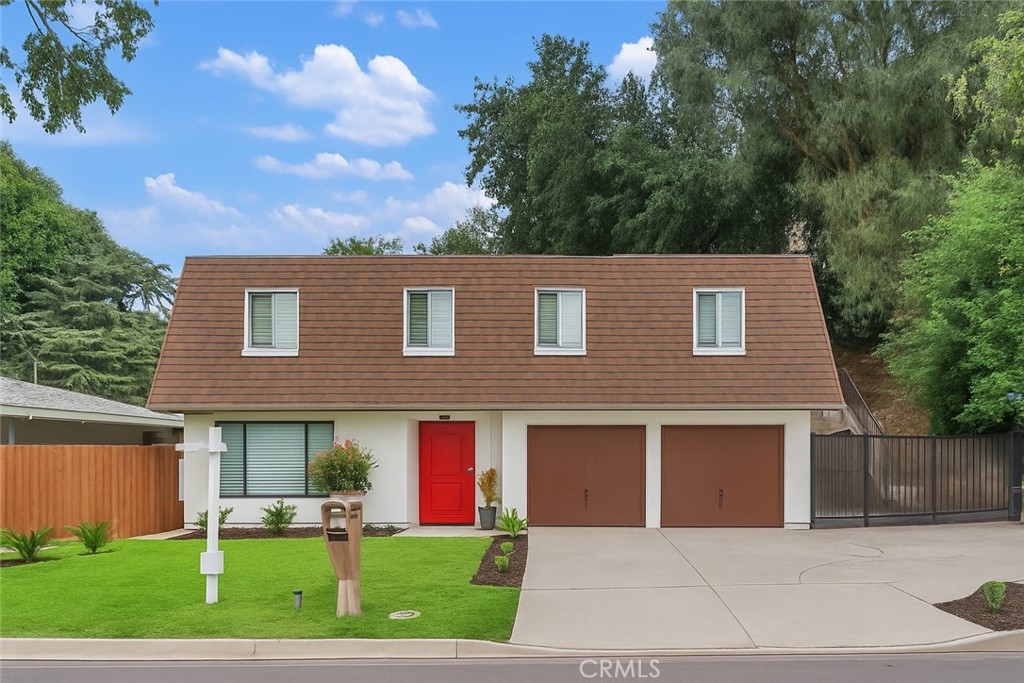 San Bernardino, California, 92405, United States, 4 Bedrooms Bedrooms, ,3 BathroomsBathrooms,Residential,For Sale,1795126