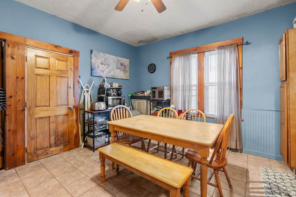 Fall River, Massachusetts, 02720, United States, 6 Bedrooms Bedrooms, ,2 BathroomsBathrooms,Residential,For Sale,1994928