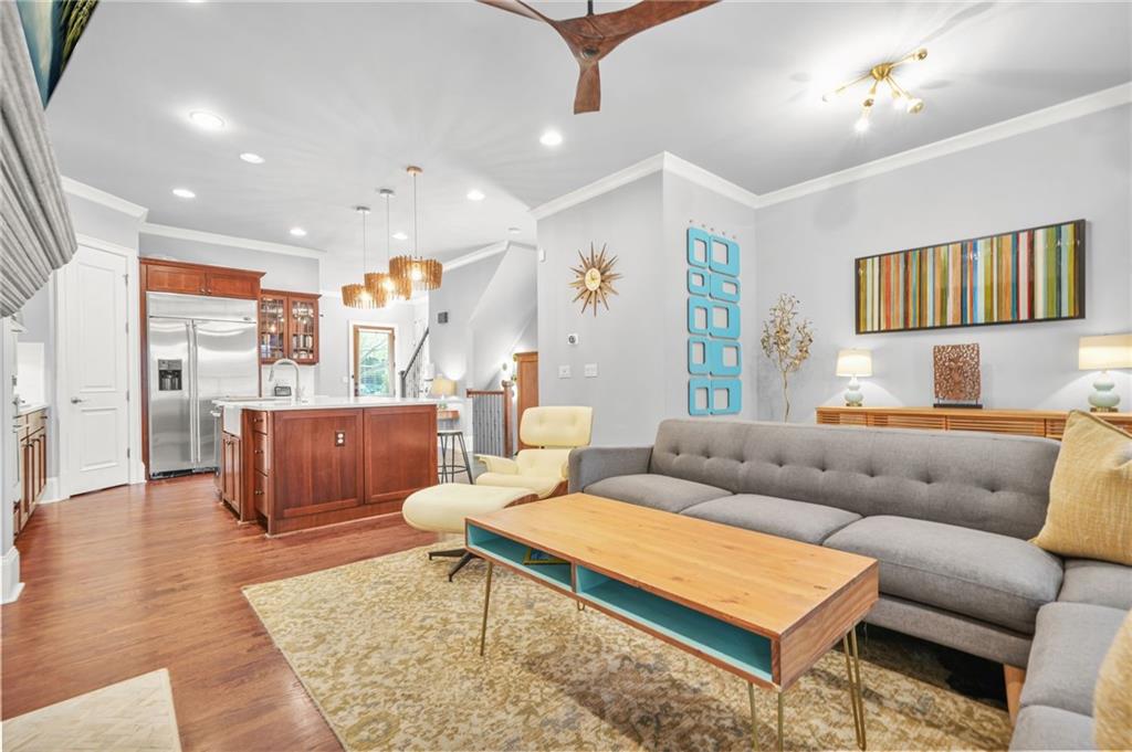 Atlanta, Georgia, 30363, United States, 3 Bedrooms Bedrooms, ,4 BathroomsBathrooms,Residential,For Sale,1896022